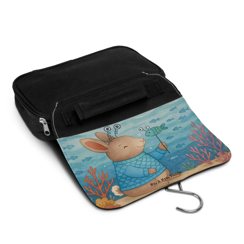 Kulturbeutel Fische Astrologie Design Kulturbeutel Set, Kulturbeutel Aus Filz, Kulturbeutel Transparent, Kulturbeutel, Kulturbeutel Aus Kunststoff, Toilettentasche, Schlichter Kulturbeutel, Kulturtasche, Reisebeutel, Waschbeutel, Kosmetiktasche, Kulturbeutel Kompakt, Edler Kulturbeutel, Kulturbeutel Aus Stoff, Kulturbeutel Reise, Kulturbeutel Organizer, Kulturbeutel Aus Baumwolle, Kulturbeutel für Herren, Kulturbeutel Damen, Kulturbeutel Für Businessreise, Kulturbeutel Herren, Kulturbeutel Mit Spiegel, Kulturbeutel Mit Haken, Kulturbeutel Mit Reißverschluss, Kulturbeutel Zum Aufhängen, Kulturbeutel Klein, Kulturbeutel Geschenkidee, Kulturbeutel Wasserdicht, Moderner Kulturbeutel, Kulturbeutel Für Wochenende, Klassischer Kulturbeutel, Necessaire, Kulturbeutel Handgepäck, Kulturbeutel Aus Leder, Umweltfreundlicher Kulturbeutel, Nachhaltiger Kulturbeutel, Kulturbeutel Für Urlaub, Kulturbeutel Flugzeug, Kulturbeutel Waschbar, Kulturbeutel Unisex, Lustiger Kulturbeutel, Design Kulturbeutel, Kulturbeutel Mit Fächern, Kulturbeutel Kinder, Kulturbeutel Groß, Tierkreiszeichen, Sternzeichen, Horoskop, Astrologie, Aszendent, Fischer, Geburtstagsgeschenk, Geschenkidee zum Geburtstag