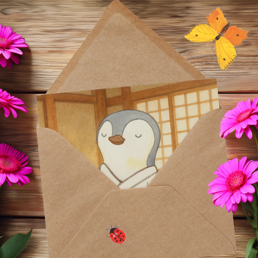 Deluxe Karte Pinguin Karate Design Glückwunschkarte, Hochwertige Klappkarte, Hochwertige Grußkarte, Hochzeitskarte, Karte, Geburtstagskarte, Grußkarte, Klappkarte, Einladungskarte, Geschenk, Sport, Sportart, Hobby, Schenken, Danke, Dankeschön, Auszeichnung, Gewinn, Sportler, Karate Verein, Selbstverteidigung, Kampfkunst, Karate, Kampfsportart