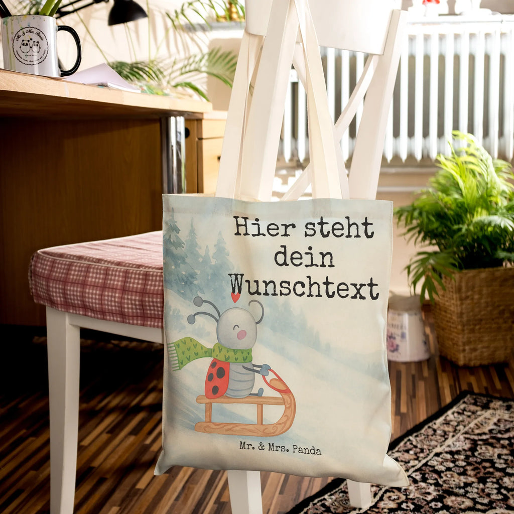 Personalisierte Einkaufstasche Smörle Rodeln Design Tragetasche Mit Initialen, Tragetasche Für Damen Mit Namen, Kleine Tragetasche Mit Text, Wiederverwendbare Tragetasche Mit Wunschtext, Stofftasche Mit Wunschtext, Tragetasche Mit Spruch, Tragetasche Mit Motiv Und Wunschtext, Tragetasche Für Herren Personalisiert, Tragetasche Personalisiert, Tragetasche Selbst Gestalten, Tragetasche Mit Personalisierung, Faltbare Tragetasche Mit Wunschtext, Tragetasche Für Schule Mit Wunschtext, Leinentasche Mit Gravur, Tragetasche Für Büro Mit Namen, Tragetasche Mit Text, Einkaufstasche Personalisiert, Vintage Tragetasche Mit Wunschtext, Bunte Tragetasche Mit Namen, Lustige Tragetasche Mit Text, Große Tragetasche Mit Namen, Baumwolltasche Mit Namen, Jutetasche Mit Wunschtext, Tragetasche Mit Wunschtext, Umweltfreundliche Tragetasche Mit Namen, Personalisierte Tragetasche, Tragetasche Modern Mit Gravur, Nachhaltige Tragetasche Personalisiert, Tragetasche Für Alltag Mit Text, Tragetasche Bedruckt Mit Wunschtext, Design Tragetasche Personalisiert, Tragetasche Als Geschenk Mit Wunschtext, Tragetasche Mit Namen, Tragetasche Für Einkäufe Personalisiert, Tragetasche Für Kinder Mit Wunschtext, Winter, Weihnachten, Weihnachtsdeko, Nikolaus, Advent, Heiligabend, Wintermotiv, Smörle, Schlittenfahren, Marzipan