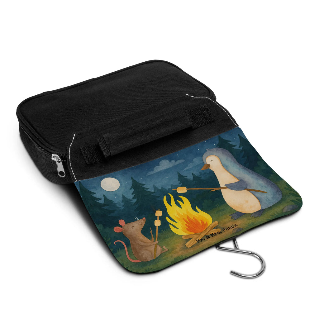 Kulturbeutel Pinguin Lagerfeuer Design Nachhaltiger Kulturbeutel, Kulturbeutel Zum Aufhängen, Reisebeutel, Kulturbeutel Aus Leder, Kulturbeutel, Kulturbeutel Aus Baumwolle, Kulturbeutel Mit Reißverschluss, Kulturbeutel Set, Kulturbeutel Damen, Kulturbeutel Groß, Moderner Kulturbeutel, Kulturbeutel Mit Fächern, Edler Kulturbeutel, Kulturbeutel Geschenkidee, Kulturbeutel Aus Stoff, Schlichter Kulturbeutel, Kulturbeutel Mit Haken, Kulturbeutel Waschbar, Toilettentasche, Kulturbeutel Aus Kunststoff, Kulturbeutel Wasserdicht, Kulturbeutel Kinder, Kulturbeutel Für Businessreise, Kulturbeutel Mit Spiegel, Kulturbeutel Flugzeug, Kulturbeutel Aus Filz, Kulturbeutel Reise, Kulturbeutel Transparent, Kosmetiktasche, Klassischer Kulturbeutel, Kulturbeutel Kompakt, Kulturbeutel Für Wochenende, Lustiger Kulturbeutel, Necessaire, Waschbeutel, Kulturbeutel Organizer, Kulturbeutel Herren, Kulturbeutel für Herren, Umweltfreundlicher Kulturbeutel, Kulturtasche, Kulturbeutel Handgepäck, Kulturbeutel Unisex, Design Kulturbeutel, Kulturbeutel Klein, Kulturbeutel Für Urlaub, Pinguin, grillen, Job, Liebe, Arbeit, Motivation, Maus, Lebensmotivation, Marshmallows, Büroalltag, Pinguine, Büro, Lebensspruch, Lagerfeuer, Neustart, Leben, Feuer