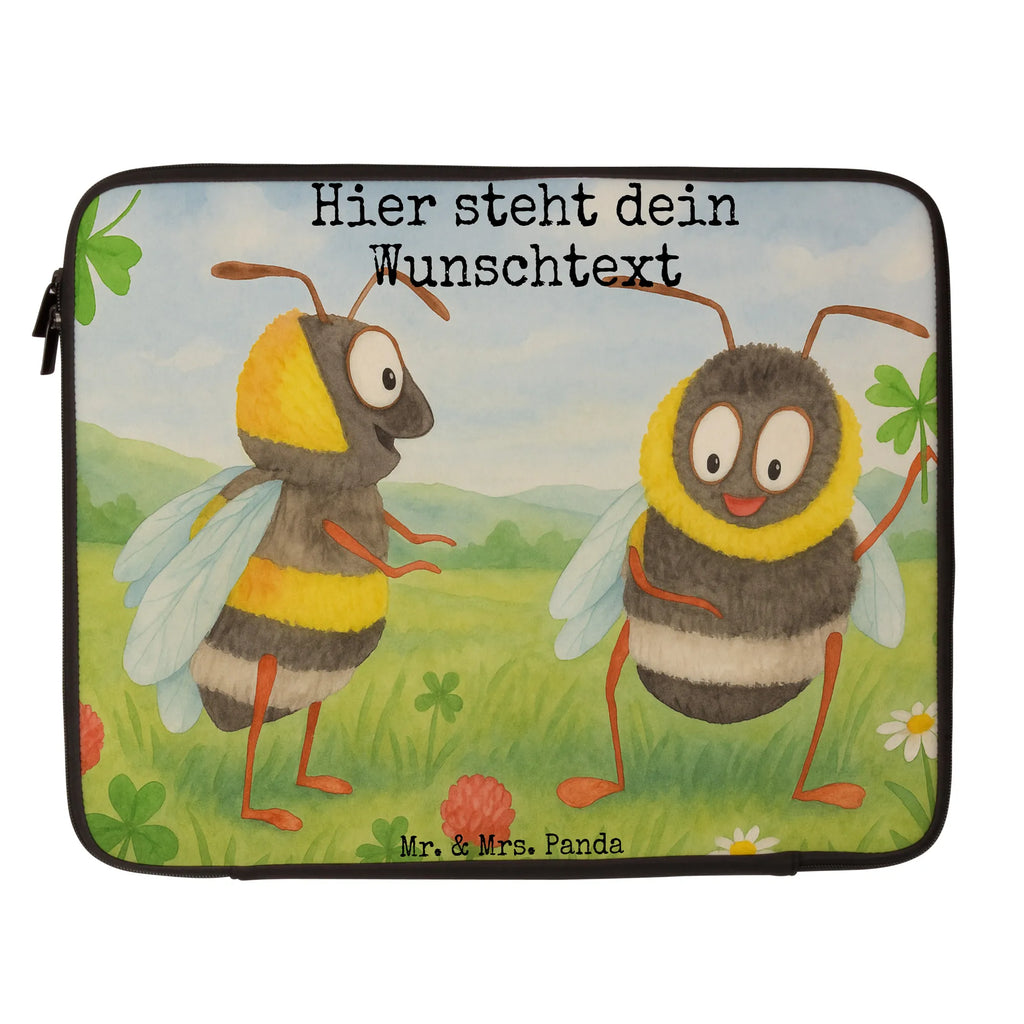 Personalisierte Notebook Tasche Hummeln Kleeblatt Design Notebook-Rucksack Mit Namen, Notebook-Tasche Für 17 Zoll Mit Namen, Notebook-Tasche Büro Mit Namensgravur, Notebook-Tasche Ergonomisch Mit Namen, Notebook-Tasche Leicht Mit Namensgravur, Notebook-Tasche Modern Mit Namen, Laptop-Hülle Mit Namensgravur, Notebook-Tasche Mit Tragegriff Und Wunschname, Notebook-Tasche Reisegeeignet Mit Wunschname, Laptop-Rucksack Mit Namensschild, Notebook-Tasche Wasserfest Mit Namensgravur, Notebook-Tasche Business Mit Namensdruck, Notebook-Tasche Gepolstert Mit Wunschname, Notebook-Tasche Mit Organizer Und Namen, Notebook-Tasche Aus Canvas Mit Namen, Laptop-Aktentasche Mit Wunschname, Notebook-Umhängetasche Mit Namen, Notebook-Tasche Studenten Mit Namen, Notebook-Tasche Für Herren Mit Namensgravur, Notebook-Tasche Aus Neopren Mit Wunschname, Notebook-Tasche Vintage Mit Namenslabel, Laptop-Sleeve Mit Namen, Notebook-Tasche Aus Nylon Mit Namensdruck, Notebookhülle Mit Namensdruck, Notebook-Tasche Für Damen Mit Wunschname, Notebook-Tasche Minimalistisch Mit Namen, Notebook-Tasche Aus Leder Mit Namen, Notebook-Tasche Casual Mit Namen, Laptop-Umhängetasche Mit Wunschname, Laptoptasche Mit Wunschname, Notebook-Tasche Klassisch Mit Wunschname, Notebook-Querträger Mit Namensgravur, Notebook-Tasche Robust Mit Wunschname, Laptophülle Mit Namen, Notebook-Tasche Für 15 Zoll Mit Namensgravur, Notebook-Tasche Mit Schultergurt Mit Namenslabel, Notebook-Tasche Rucksackstil Mit Wunschname, Notebook-Case Mit Namenslabel, Notebook-Tasche Für 13 Zoll Mit Wunschname, Notebook-Tasche Mit Reißverschluss Und Namen, Laptop-Messenger-Bag Mit Namen, Personalisierte Notebooktasche, Notebook-Tasche Mit Zubehörfach Und Namen, Notebook-Aktentasche Mit Namenslabel, Notebook-Tasche Slim Mit Wunschname, Laptop-Case Mit Wunschname, Notebooktasche Mit Namen, Notebook-Sleeve Mit Wunschname, Tiermotive, Gute Laune, lustige Sprüche, Tiere, Spruch schön, glücklich sein, Spruch positiv, Spruch fröhlich, Biene Deko, glücklich werden, Hummel, Biene