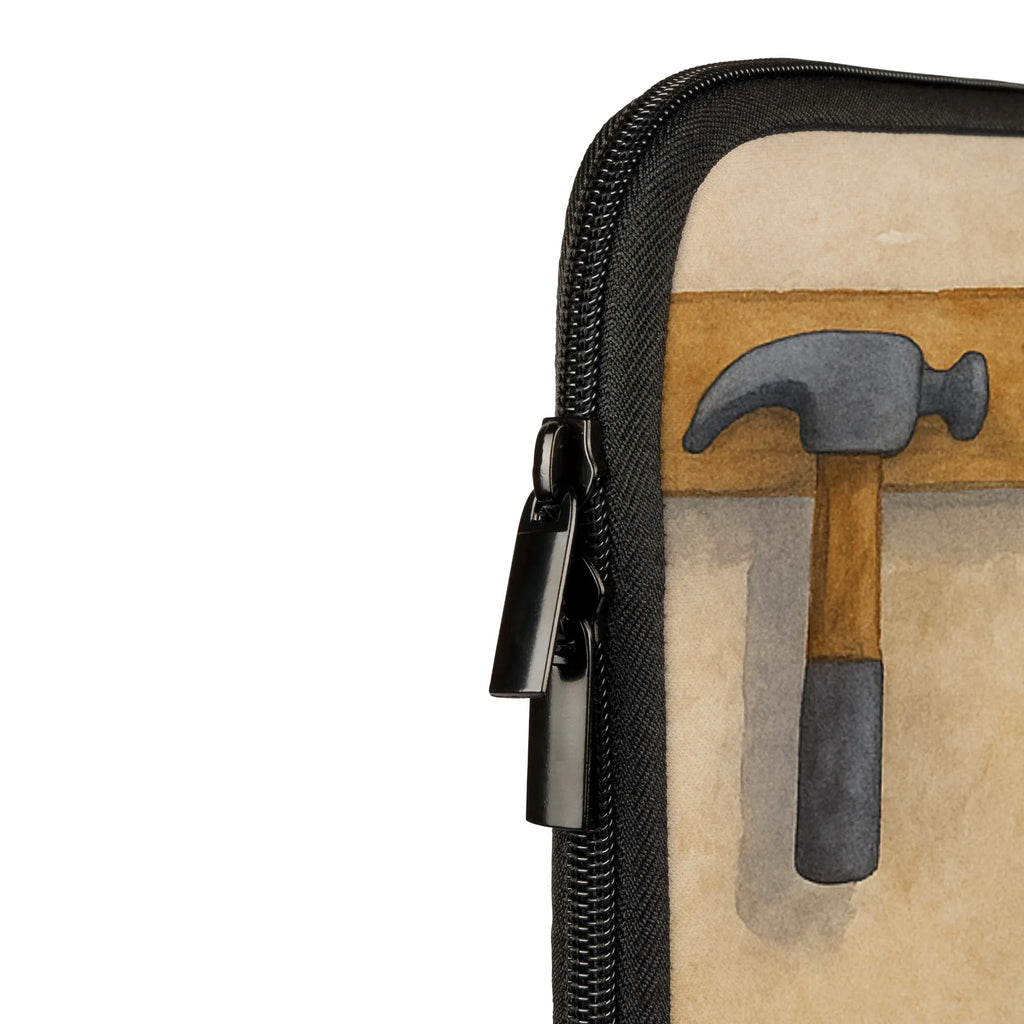 Notebook Tasche Wenn Papa es nicht reparieren kann, sind wir am Arsch Design Laptop-Aktentasche, Notebook-Tasche Casual, Notebook-Tasche Vintage, Notebook-Tasche Studenten, Notebook-Tasche Gepolstert, Notebook-Tasche Büro, Laptop-Hülle, Notebook-Tasche Für Herren, Notebook-Querträger, Laptoptasche, Notebook-Tasche Reisegeeignet, Notebook-Tasche Mit Tragegriff, Notebook-Tasche Klassisch, Notebook-Aktentasche, Notebook-Tasche Für 13 Zoll, Notebook-Tasche Aus Canvas, Notebookhülle, Laptop-Case, Notebook-Case, Notebook-Tasche Robust, Notebook-Tasche Für 17 Zoll, Laptop-Sleeve, Laptop-Messenger-Bag, Notebook-Tasche Slim, Notebook-Tasche Minimalistisch, Notebook-Tasche Wasserfest, Notebook-Tasche Für Damen, Laptop-Umhängetasche, Laptophülle, Notebook-Tasche Für 15 Zoll, Notebook-Umhängetasche, Notebook-Tasche Aus Neopren, ChatGPT:<br />Notebooktasche, Laptop-Rucksack, Notebook-Sleeve, Notebook-Tasche Ergonomisch, Notebook-Tasche Business, Notebook-Tasche Mit Organizer, Notebook-Tasche Modern, Notebook-Tasche Mit Schultergurt, Notebook-Tasche Mit Zubehörfach, Notebook-Tasche Mit Reißverschluss, Notebook-Tasche Leicht, Notebook-Tasche Rucksackstil, Notebook-Tasche Aus Leder, Notebook-Tasche Aus Nylon, Notebook-Rucksack, Familie, Vatertag, Muttertag, Bruder, Schwester, Mama, Papa, Oma, Opa, Bester Papa der Welt, Geschenk Papa, Vater