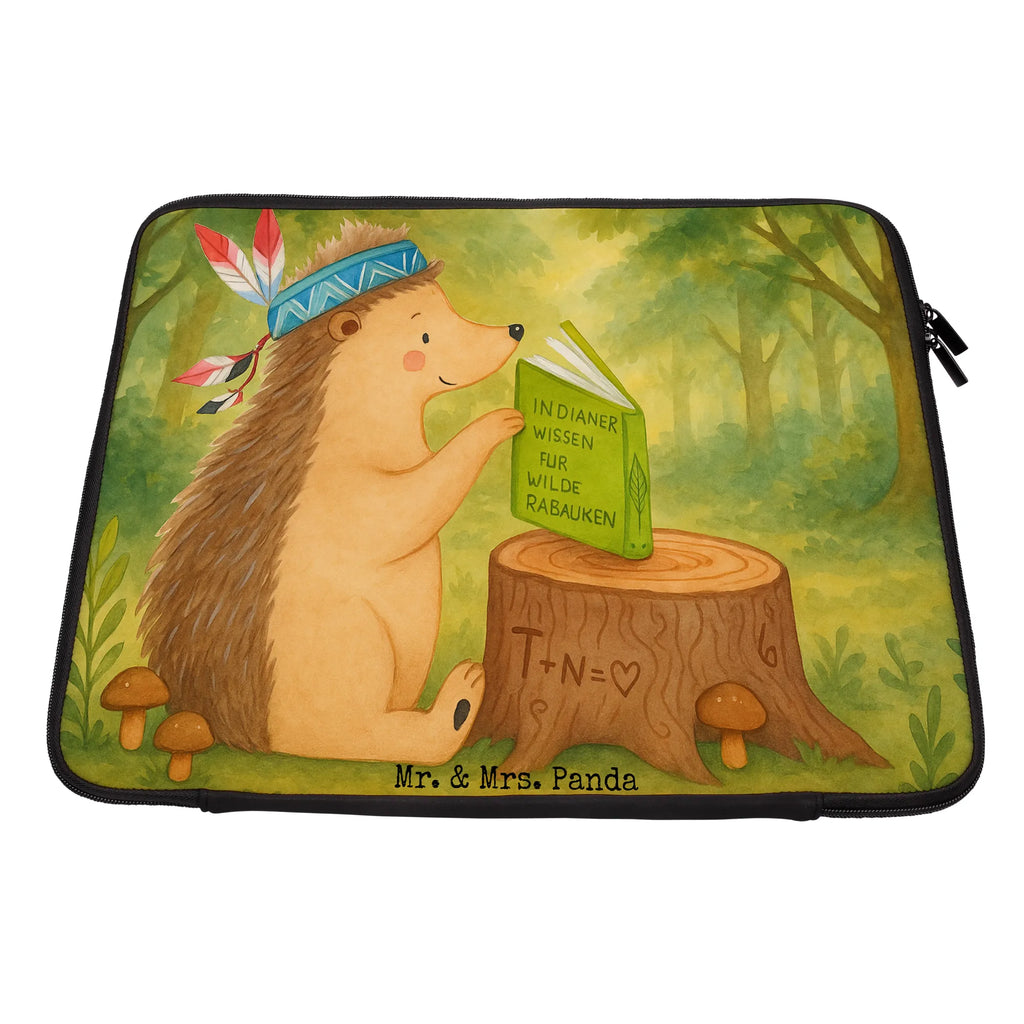 Notebook Tasche Igel Federschmuck Design Notebook-Tasche Für Damen, Notebook-Tasche Mit Zubehörfach, Laptop-Rucksack, Notebook-Tasche Für Herren, Laptop-Aktentasche, Notebook-Case, Notebook-Tasche Wasserfest, Laptop-Sleeve, Notebook-Tasche Für 15 Zoll, Notebook-Tasche Ergonomisch, Laptop-Umhängetasche, Notebook-Tasche Mit Organizer, Notebook-Querträger, Laptop-Case, Notebook-Tasche Leicht, Notebook-Tasche Für 17 Zoll, Notebook-Aktentasche, Notebook-Tasche Rucksackstil, Notebook-Tasche Slim, Notebook-Tasche Aus Canvas, Notebook-Umhängetasche, Notebook-Tasche Robust, Notebook-Tasche Aus Nylon, Laptop-Messenger-Bag, Notebook-Tasche Mit Schultergurt, Notebook-Tasche Aus Neopren, Notebook-Tasche Studenten, Notebook-Sleeve, Notebook-Tasche Modern, Laptophülle, Laptoptasche, Notebook-Tasche Aus Leder, Notebook-Rucksack, Notebook-Tasche Reisegeeignet, ChatGPT:<br />Notebooktasche, Notebook-Tasche Mit Tragegriff, Notebook-Tasche Klassisch, Notebookhülle, Notebook-Tasche Büro, Notebook-Tasche Gepolstert, Notebook-Tasche Vintage, Notebook-Tasche Casual, Notebook-Tasche Business, Laptop-Hülle, Notebook-Tasche Minimalistisch, Notebook-Tasche Für 13 Zoll, Notebook-Tasche Mit Reißverschluss, Waldtiere, Tiere, Indianer, Igel, Lagerfeuer, Camping, Abenteuer