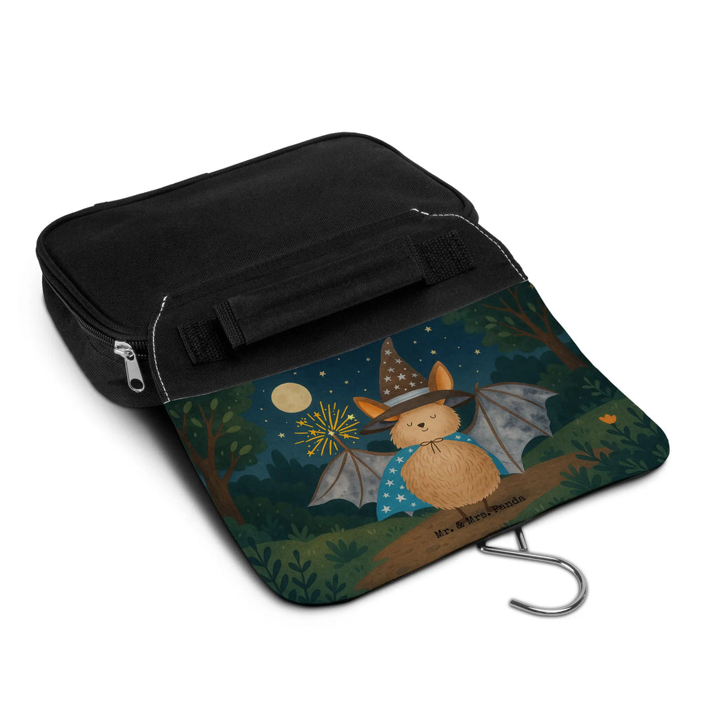 Kulturbeutel Fledermaus Zauberer Design Kulturbeutel Mit Spiegel, Lustiger Kulturbeutel, Design Kulturbeutel, Kulturbeutel Kinder, Kulturbeutel Waschbar, Kulturbeutel Reise, Kulturbeutel Zum Aufhängen, Reisebeutel, Schlichter Kulturbeutel, Kulturbeutel Wasserdicht, Kulturbeutel Aus Baumwolle, Kulturbeutel Mit Fächern, Kosmetiktasche, Klassischer Kulturbeutel, Kulturbeutel Mit Reißverschluss, Kulturbeutel Damen, Waschbeutel, Kulturbeutel Transparent, Edler Kulturbeutel, Kulturbeutel Für Urlaub, Kulturbeutel Mit Haken, Kulturbeutel Flugzeug, Necessaire, Kulturbeutel Geschenkidee, Kulturbeutel Unisex, Umweltfreundlicher Kulturbeutel, Toilettentasche, Moderner Kulturbeutel, Kulturbeutel Kompakt, Kulturbeutel, Kulturbeutel Herren, Kulturbeutel für Herren, Kulturbeutel Aus Kunststoff, Kulturbeutel Handgepäck, Kulturbeutel Aus Stoff, Kulturbeutel Aus Leder, Kulturbeutel Organizer, Kulturbeutel Aus Filz, Kulturbeutel Groß, Kulturtasche, Kulturbeutel Set, Kulturbeutel Für Businessreise, Kulturbeutel Klein, Nachhaltiger Kulturbeutel, Kulturbeutel Für Wochenende, Tiermotive, Gute Laune, lustige Sprüche, Tiere, Magier, Fledermaus, reinsteigern, Zauberer, Fledermäuse, Frauen