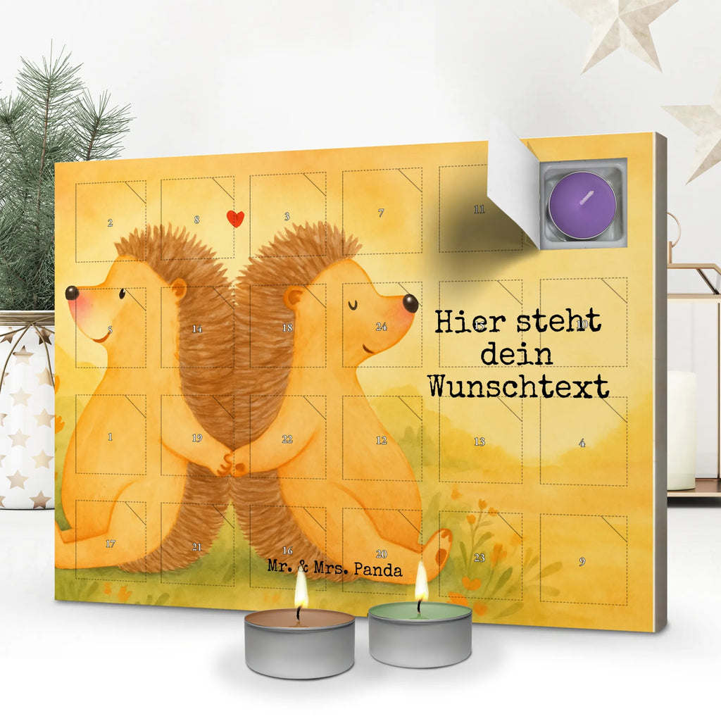 Personalisierter Duftkerzen Adventskalender Igel händchenhaltend Design Personalisierter Duftkerzen Adventskalender, Freundin, Freund, Liebe, Liebesgeschenk, Jahrestag, Verlobung, Partner, Ehemann, Ehefrau, Heiraten, Heiratsantrag, Hocheitstag, Liebesbotschaft, Igelliebe, Geschenk für Zwei, Große Liebe, Liebesbeweis, Hand in Hand, Hochzeit, Lieblingsmensch, Igel, Love, Gemeinsamkeit