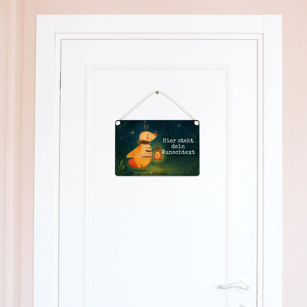 Personalisiertes Deko Schild Glühwürmchen Design Deko Schild Für Flur Mit Gravur, Deko Schild Für Küche Personalisiert, Deko Schild Mit Spruch, Dekoschild Personalisiert, Deko Schild Mit Herz Und Text, Schild Mit Individuellem Text, Liebevoll Gestaltetes Deko Schild Mit Wunschtext, Deko Schild Für Freunde Mit Namen, Metallschild Personalisiert, Deko Schild Für Familie Mit Text, Schild Zum Aufstellen Mit Wunschtext, Kleines Deko Schild Mit Wunschtext, Schild Mit Botschaft, Geschenkidee Deko Schild Mit Text, Holzschild Mit Wunschtext, Rustikales Deko Schild Personalisiert, Wandschild Mit Text, Personalisiertes Deko Schild, Shabby Chic Schild Mit Wunschtext, Landhausstil Schild Mit Namen, Modernes Deko Schild Mit Text, Deko Schild Mit Blumenmotiv Und Gravur, Deko Schild Mit Gravur, Deko Schild Mit Namen, Großes Deko Schild Personalisiert, Vintage Deko Schild Mit Gravur, Lustiges Deko Schild Mit Wunschtext, Deko Schild Für Garten Mit Wunschtext, Türschild Mit Namen, Deko Schild Für Balkon Mit Namen, Deko Schild Für Wohnzimmer Mit Wunschtext, Spruchschild Mit Wunschtext, Deko Schild Mit Wunschtext, Deko Wandtafel Mit Namen, Deko Schild Selbst Gestalten, Schild Zum Hinstellen Mit Text, Deko Schild Als Geschenk Personalisiert, Tiermotive, Gute Laune, lustige Sprüche, Tiere, Liebesspruch, Glühwurm, Heiratsantrag, Lieblingsmensch, Jahrestag, Liebesbeweis, Verlobung, Glühwürmchen, Liebe, Falter, Leuchten, magisch