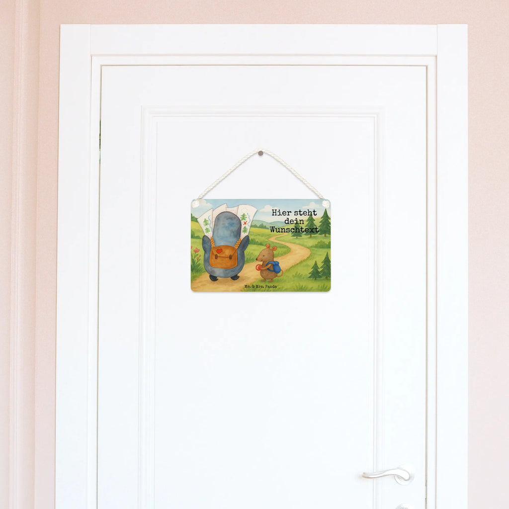Personalisiertes Deko Schild Pinguin & Maus Wanderer Design Kleines Deko Schild Mit Wunschtext, Deko Schild Mit Herz Und Text, Schild mit Spruch, Personalisiertes Deko Schild, Schild Zum Hinstellen Mit Text, Deko Schild Für Balkon Mit Namen, Holztafel, Shabby Chic Schild Mit Wunschtext, Deko Schild Mit Spruch, Türschild Mit Namen, Deko Schild Für Familie Mit Text, Badschild, Deko Schild Für Freunde Mit Namen, Deko Schild Für Flur Mit Gravur, Spruchschild Mit Wunschtext, Dekoschild Personalisiert, Küchenschild, Deko Schild Mit Gravur, Schild Mit Individuellem Text, Deko Schild Für Wohnzimmer Mit Wunschtext, Deko Schild Als Geschenk Personalisiert, Deko Wandtafel Mit Namen, Schild Mit Botschaft, Deko Schild Mit Wunschtext, Deko Schild Mit Namen, Deko Schild Für Küche Personalisiert, WC Schild, Wandschild Mit Text, Landhausstil Schild Mit Namen, Deko Schild Mit Blumenmotiv Und Gravur, Metallschild Personalisiert, Holzschild Mit Wunschtext, Modernes Deko Schild Mit Text, Türschild Familie, Lustiges Deko Schild Mit Wunschtext, Schild Zum Aufstellen Mit Wunschtext, Geschenkidee Deko Schild Mit Text, Motiv Schild, Rustikales Deko Schild Personalisiert, Deko Schild Für Garten Mit Wunschtext, Liebevoll Gestaltetes Deko Schild Mit Wunschtext, Vintage Deko Schild Mit Gravur, Deko Schild Selbst Gestalten, Großes Deko Schild Personalisiert, Pinguin, Ausflug, wandern, Pinguine, Wanderlust, Roadtrip, Abenteurer, Abenteuer