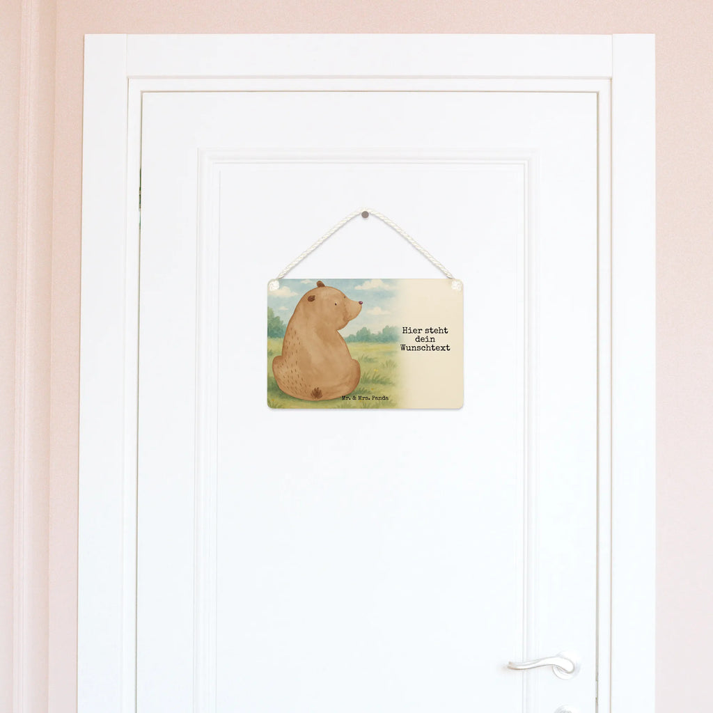 Personalisiertes Deko Schild Bär Schulterblick Design Türschild Mit Namen, Schild Mit Botschaft, Deko Schild Für Freunde Mit Namen, Deko Schild Mit Herz Und Text, Spruchschild Mit Wunschtext, Geschenkidee Deko Schild Mit Text, Vintage Deko Schild Mit Gravur, Deko Schild Mit Wunschtext, Metallschild Personalisiert, Deko Schild Mit Spruch, Großes Deko Schild Personalisiert, Deko Schild Mit Blumenmotiv Und Gravur, Lustiges Deko Schild Mit Wunschtext, Schild Zum Hinstellen Mit Text, Deko Schild Für Garten Mit Wunschtext, Schild Mit Individuellem Text, Personalisiertes Deko Schild, Deko Schild Als Geschenk Personalisiert, Holzschild Mit Wunschtext, Deko Schild Selbst Gestalten, Deko Wandtafel Mit Namen, Modernes Deko Schild Mit Text, Kleines Deko Schild Mit Wunschtext, Deko Schild Für Balkon Mit Namen, Deko Schild Für Wohnzimmer Mit Wunschtext, Deko Schild Für Familie Mit Text, Deko Schild Mit Namen, Dekoschild Personalisiert, Wandschild Mit Text, Rustikales Deko Schild Personalisiert, Shabby Chic Schild Mit Wunschtext, Liebevoll Gestaltetes Deko Schild Mit Wunschtext, Schild Zum Aufstellen Mit Wunschtext, Landhausstil Schild Mit Namen, Deko Schild Für Flur Mit Gravur, Deko Schild Mit Gravur, Deko Schild Für Küche Personalisiert, Bär, Teddy, Teddybär, Weltansicht, Bärenliebe, Weisheit, Motivation, Selbstachtung, Bären