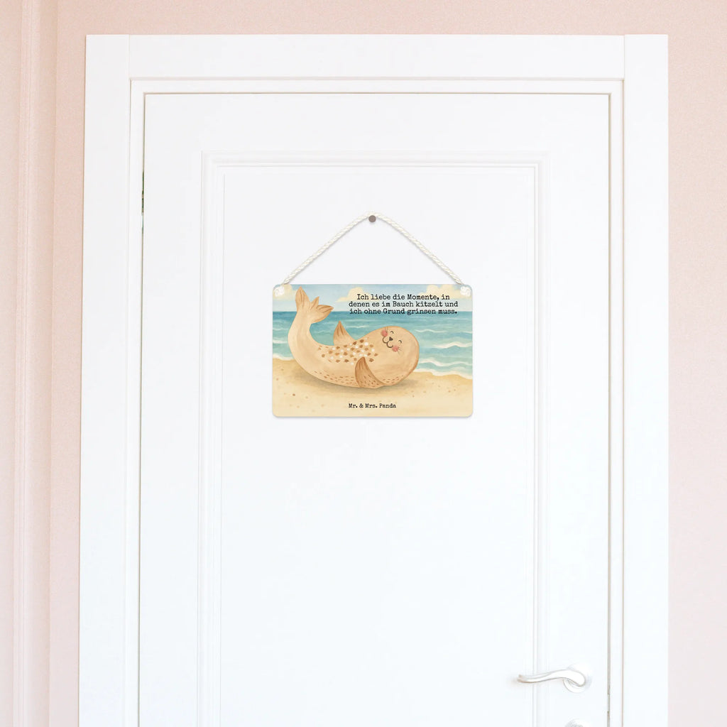 Deko Schild Robbe Liegen Design Türschild, Dekoschild Geschenk, Schild Aus Metall, Deko schild Mit Blumenmotiv, Schild Zum Hinstellen, Metallschild, Spruchschild, Wanddeko Schild, Deko schild Landhausstil, Deko schild Für Balkon, Dekoschild Für Freunde, Schild Aus Holz, Shabby Chic Schild, Dekos child Für Garten, Deko schild Mit Spruch, Holzschild, Deko schild Für Küche, Dekoschild Für Flur, Türschild Mit Spruch, Deko Wandtafel, Dekoschild, Dekoschild Für Familie, Deko Schild, Deko schild Modern, Deko schild Mit Herz, Deko schild Mit Lebensweisheit, Lustiges Deko schild, Wandschild, Dekoschild Handgemacht, Rustikales Deko schild, Deko schild Für Wohnzimmer, Dekoschild Für Badezimmer, Schild Zum Aufstellen, Dekoschild Groß, Deko schild Liebevoll Gestaltet, Dekoschild Klein, Deko schild Mit Motiv, Dekoschild Zum Aufhängen, Dekoschild Aus Holz, Vintage Schild, Tiermotive, Gute Laune, lustige Sprüche, Tiere, Meerestier, Strand, Ostsee, Freude, Robbe, Nordsee, Robben, Lachen, Seehund