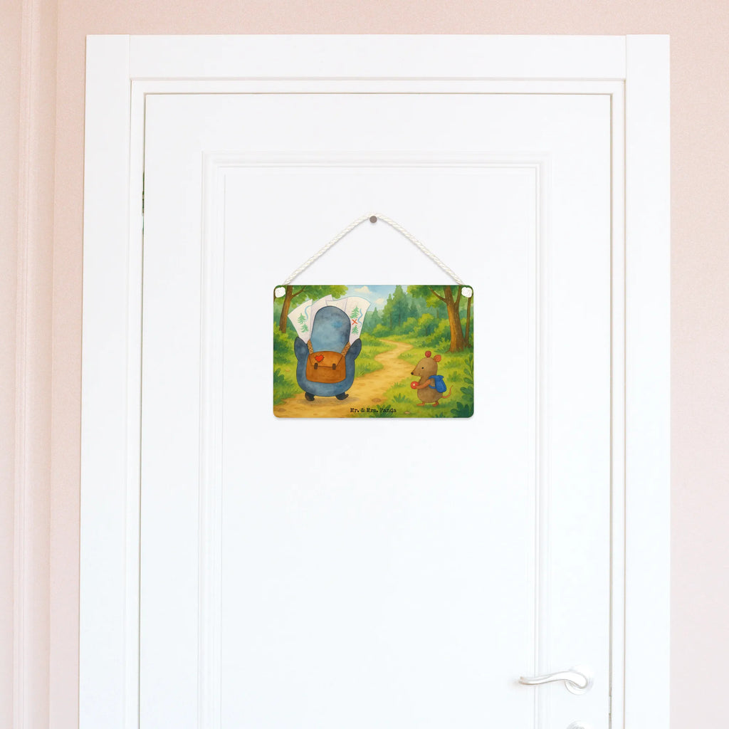 Deko Schild Pinguin & Maus Wanderer Design Holzschild, Holztafel, Badschild, Spruchschild, Küchenschild, Dekoschild Zum Aufhängen, Büro, Türschild Familie, Home Schilder, Dekos child Für Garten, WC Schild, Dekoschild Für Flur, Wandschild, Deko Schild, Deko schild Für Wohnzimmer, Türschild, Deko schild Für Küche, Deko schild Für Balkon, Schild mit Spruch, Motiv Schild, Dekoschild, Dekoschild Für Badezimmer, Türschild Mit Spruch, Deko Wandtafel, Pinguin, Pinguine, Wanderlust, wandern, Ausflug, Abenteuer, Roadtrip, Abenteurer