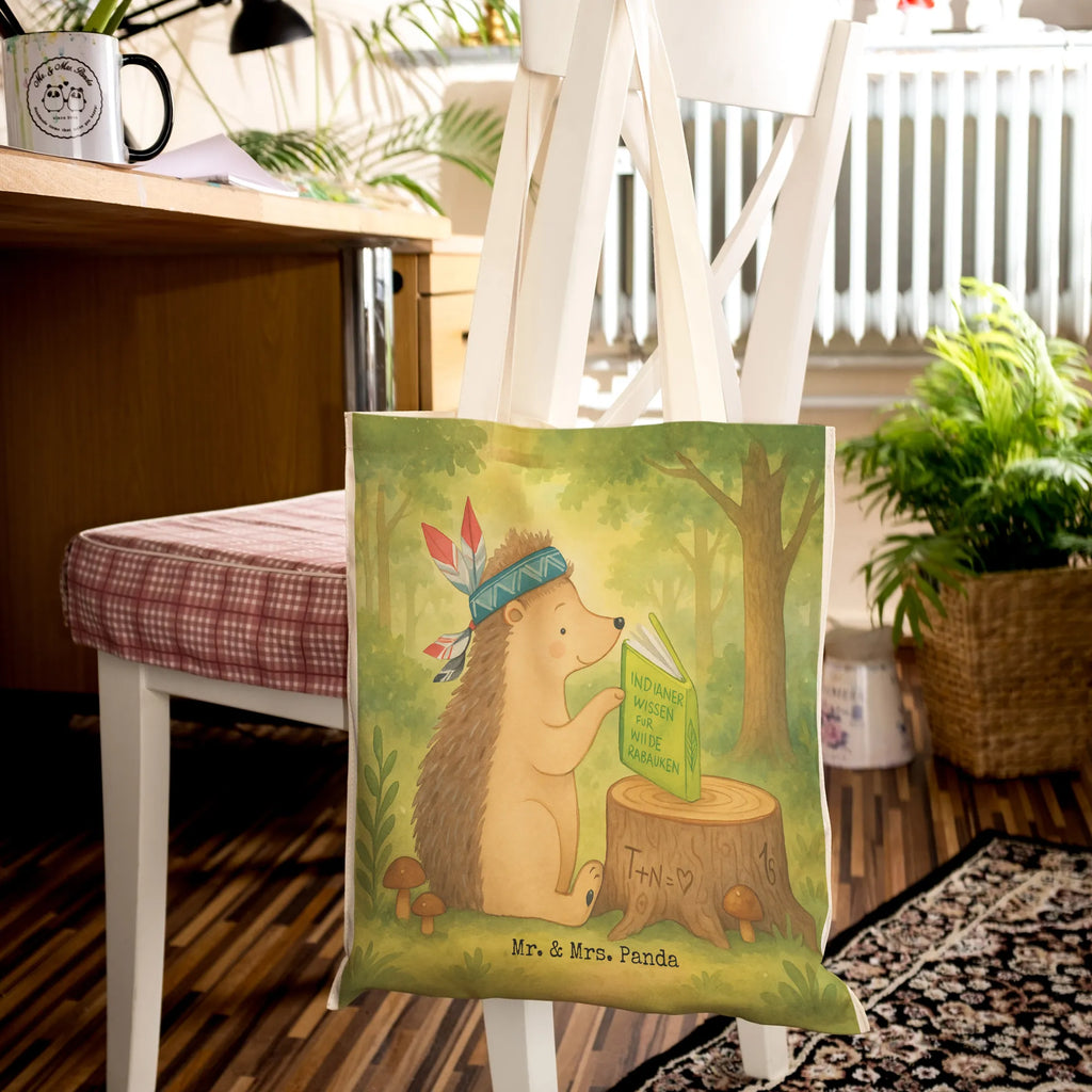 Einkaufstasche Igel Federschmuck Design Tragetasche Bedruckt, Tragetasche Design, Beutel Tasche, Leinentasche, Große Tragetasche, Tragetasche Geschenkidee, Tragetasche Blanko, Baumwolltasche, Tragetasche Zum Umhängen, Lustige Tragetasche, Einkaufstasche, Tragetasche Ohne Plastik, Tragetasche Modern, Tragetasche Mit Motiv, Einkaufstaschen, Tragetaschen, Tragetasche Vintage, Tragetasche Für Einkäufe, Tragetasche, Baumwolltaschen, Bunte Tragetasche, Tragetasche Mit Spruch, Tragetasche Wiederverwendbar, Tragetasche Umweltfreundlich, Tragetasche Für Schule, Jutetaschen, Kleine Tragetasche, Jutetasche, Tragetasche Für Bücher, Tragetasche Damen, Stofftasche, Tragetasche Waschbar, Tragetasche Herren, Leinentaschen, Faltbare Tragetasche, Tragetasche Robust, Tragetasche Handgemacht, Tragetasche Mit Henkel, Tragetasche Für Büro, Stofftaschen, Tragetasche Für Alltag, Tragetasche Kinder, Tragetasche Nachhaltig, Waldtiere, Tiere, Camping, Igel, Indianer, Lagerfeuer, Abenteuer