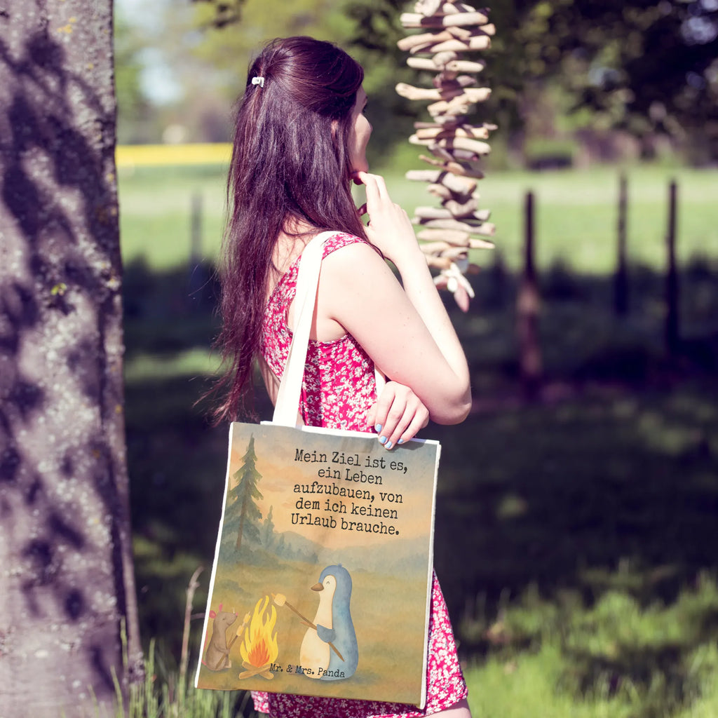 Einkaufstasche Pinguin Lagerfeuer Design Bunte Tragetasche, Stofftasche, Tragetasche Herren, Leinentasche, Kleine Tragetasche, Tragetasche Design, Tragetasche Geschenkidee, Jutetasche, Tragetasche Für Schule, Tragetasche Waschbar, Einkaufstasche, Große Tragetasche, Tragetasche Wiederverwendbar, Tragetasche Mit Motiv, Tragetasche Umweltfreundlich, Tragetasche Für Alltag, Tragetasche Ohne Plastik, Beutel Tasche, Tragetasche, Tragetaschen, Jutetaschen, Einkaufstaschen, Tragetasche Für Bücher, Stofftaschen, Tragetasche Modern, Baumwolltaschen, Tragetasche Mit Spruch, Leinentaschen, Tragetasche Robust, Tragetasche Handgemacht, Tragetasche Damen, Baumwolltasche, Tragetasche Bedruckt, Tragetasche Mit Henkel, Tragetasche Für Büro, Tragetasche Zum Umhängen, Faltbare Tragetasche, Tragetasche Nachhaltig, Tragetasche Blanko, Lustige Tragetasche, Tragetasche Vintage, Tragetasche Kinder, Tragetasche Für Einkäufe, Pinguin, Büro, Pinguine, Büroalltag, grillen, Maus, Liebe, Lebensspruch, Arbeit, Leben, Lagerfeuer, Marshmallows, Job, Lebensmotivation, Neustart, Feuer, Motivation