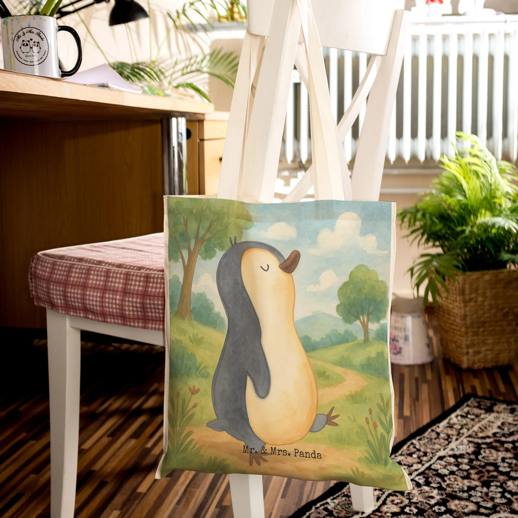 Einkaufstasche Pinguin marschieren Design Tragetasche Handgemacht, Bunte Tragetasche, Tragetasche Für Büro, Tragetasche Zum Umhängen, Leinentasche, Lustige Tragetasche, Einkaufstaschen, Große Tragetasche, Tragetaschen, Tragetasche, Tragetasche Herren, Tragetasche Für Einkäufe, Tragetasche Für Bücher, Stofftasche, Baumwolltaschen, Stofftaschen, Tragetasche Waschbar, Tragetasche Bedruckt, Tragetasche Wiederverwendbar, Jutetaschen, Tragetasche Für Alltag, Tragetasche Design, Tragetasche Modern, Tragetasche Damen, Tragetasche Kinder, Beutel Tasche, Faltbare Tragetasche, Kleine Tragetasche, Tragetasche Robust, Tragetasche Geschenkidee, Tragetasche Vintage, Einkaufstasche, Jutetasche, Tragetasche Mit Spruch, Tragetasche Für Schule, Tragetasche Mit Motiv, Tragetasche Mit Henkel, Tragetasche Blanko, Leinentaschen, Tragetasche Umweltfreundlich, Tragetasche Ohne Plastik, Tragetasche Nachhaltig, Baumwolltasche, Pinguin, Pinguine, Bruder, Familie, Frühaufsteher, Schwester, Langschläfer