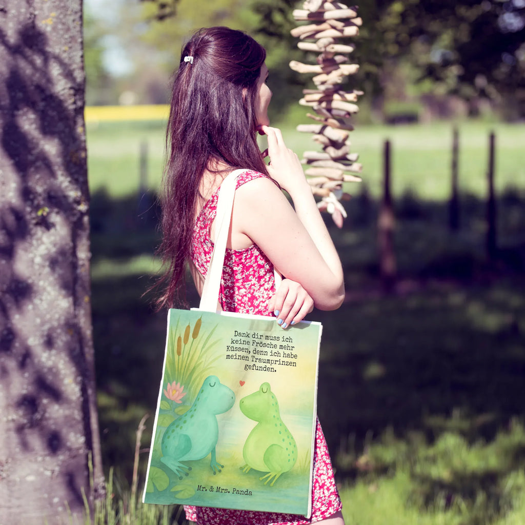 Einkaufstasche Frosch Liebe Design Einkaufstasche, Bunte Tragetasche, Tragetasche Für Einkäufe, Kleine Tragetasche, Lustige Tragetasche, Tragetasche Vintage, Tragetasche Geschenkidee, Jutetaschen, Tragetasche Waschbar, Tragetasche Für Büro, Tragetasche Umweltfreundlich, Tragetasche Modern, Leinentaschen, Tragetasche Design, Tragetasche Für Bücher, Stofftaschen, Tragetasche Mit Henkel, Jutetasche, Große Tragetasche, Tragetasche Bedruckt, Tragetasche, Tragetasche Blanko, Faltbare Tragetasche, Tragetasche Zum Umhängen, Tragetasche Für Schule, Tragetasche Ohne Plastik, Tragetasche Herren, Tragetasche Mit Spruch, Tragetasche Robust, Tragetasche Kinder, Baumwolltasche, Stofftasche, Tragetasche Für Alltag, Tragetaschen, Baumwolltaschen, Tragetasche Nachhaltig, Tragetasche Wiederverwendbar, Tragetasche Handgemacht, Einkaufstaschen, Beutel Tasche, Tragetasche Mit Motiv, Leinentasche, Tragetasche Damen, Liebe, Partner, Freund, Freundin, Ehemann, Ehefrau, Heiraten, Verlobung, Heiratsantrag, Liebesgeschenk, Jahrestag, Hocheitstag, Frösche, Liebesbeweis, Verheiratet, Verliebt, Geschenk Freund, Frosch, Geschenk Hochzeit, Hochzeitstag, Geschenk Freundin, Verlobt, Fröschchen, Froschkönig