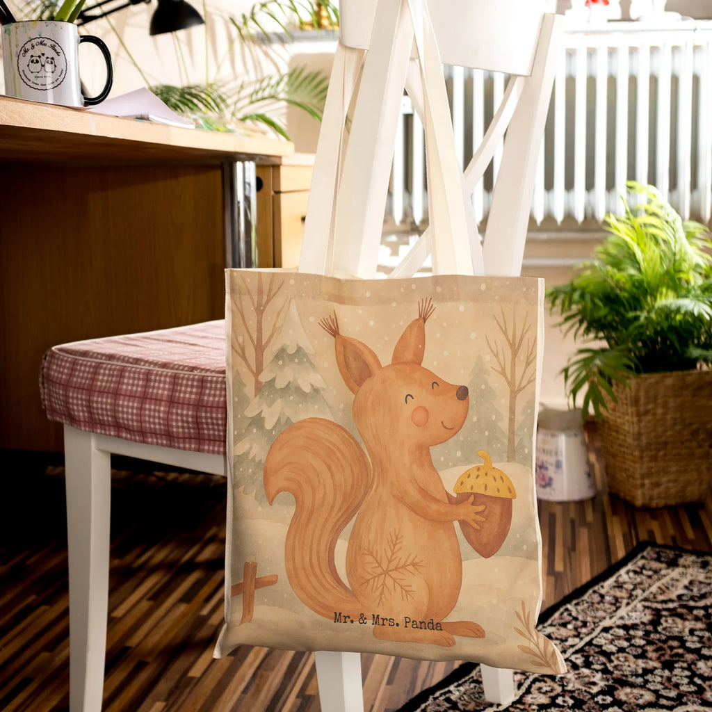 Einkaufstasche Eichhörnchen Weihnachten Design Tragetasche Für Schule, Kleine Tragetasche, Beutel Tasche, Einkaufstasche, Tragetasche Zum Umhängen, Tragetasche Waschbar, Tragetasche Kinder, Tragetasche Umweltfreundlich, Stofftasche, Tragetasche Handgemacht, Tragetaschen, Tragetasche Für Alltag, Tragetasche, Baumwolltasche, Einkaufstaschen, Tragetasche Vintage, Tragetasche Mit Henkel, Tragetasche Blanko, Große Tragetasche, Tragetasche Bedruckt, Tragetasche Modern, Stofftaschen, Tragetasche Herren, Tragetasche Geschenkidee, Tragetasche Wiederverwendbar, Tragetasche Design, Jutetaschen, Tragetasche Damen, Tragetasche Ohne Plastik, Tragetasche Nachhaltig, Tragetasche Robust, Faltbare Tragetasche, Baumwolltaschen, Leinentasche, Tragetasche Für Einkäufe, Bunte Tragetasche, Tragetasche Für Büro, Tragetasche Mit Motiv, Tragetasche Für Bücher, Tragetasche Mit Spruch, Lustige Tragetasche, Leinentaschen, Jutetasche, Winter, Weihnachten, Weihnachtsdeko, Nikolaus, Advent, Heiligabend, Wintermotiv, Frohe Weihnachten, Neujahr, Weihnachtsgruß, Guten Rutsch, Weihnachtsmotiv, Vogel, Frohes neues Jahr