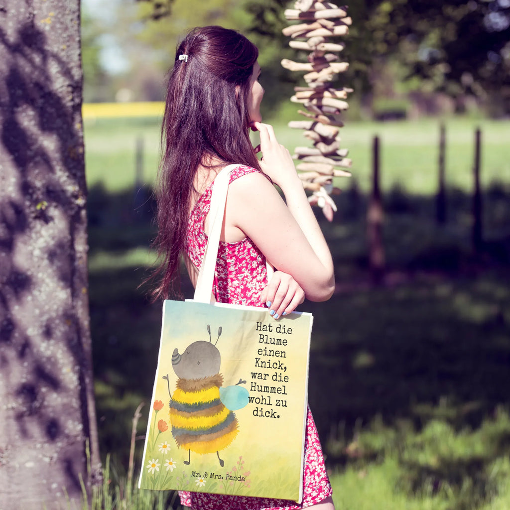 Einkaufstasche Hummel flauschig Design Tragetasche Vintage, Beutel Tasche, Tragetasche Mit Spruch, Tragetasche Für Bücher, Stofftaschen, Lustige Tragetasche, Faltbare Tragetasche, Tragetasche Bedruckt, Bunte Tragetasche, Tragetasche Kinder, Tragetasche Wiederverwendbar, Baumwolltaschen, Tragetasche Blanko, Tragetaschen, Tragetasche Robust, Tragetasche Herren, Tragetasche Nachhaltig, Kleine Tragetasche, Tragetasche Handgemacht, Tragetasche Design, Einkaufstaschen, Einkaufstasche, Tragetasche Ohne Plastik, Jutetaschen, Jutetasche, Tragetasche Modern, Tragetasche Für Einkäufe, Leinentaschen, Tragetasche Umweltfreundlich, Stofftasche, Tragetasche, Große Tragetasche, Tragetasche Für Schule, Tragetasche Damen, Tragetasche Mit Motiv, Tragetasche Mit Henkel, Tragetasche Zum Umhängen, Tragetasche Waschbar, Tragetasche Für Büro, Tragetasche Geschenkidee, Tragetasche Für Alltag, Leinentasche, Baumwolltasche, Tiermotive, Gute Laune, lustige Sprüche, Tiere, Blume, Biene, Flauschig, Natur, Hummel