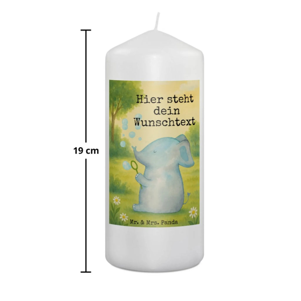 Personalisierte Kerze Elefant Seifenblasen Design Stumpenkerze Mit Namensgravur, Metall-Kerze Mit Namensgravur, Laternenkerze Mit Namensdruck, Grabkerze Mit Namensgravur, Teelicht Mit Namensdruck, Osterkerze Mit Namen, Gartenkerze Mit Namen, Kerze Für Geburtstag Mit Wunschname, Trauerkerze Mit Namen, Adventskerze Mit Wunschname, Andachtskerze Mit Namensgravur, Stabkerze Mit Gravur, Fair-Trade-Kerze Mit Namensgravur, Handgegossene Kerze Mit Namen, Handgemachte Kerze Mit Wunschname, Firmungskerze Mit Wunschname, Gastgeschenk Kerze Mit Namen, Weihnachtskerze Mit Namensgravur, Sojawachskerze Mit Namensdruck, Votivkerze Mit Wunschname, Bio-Kerze Mit Wunschname, Taufekerze Mit Namensgravur, Personalisierte Kerze, Schwimmkerze Mit Namen, LED-Kerze Mit Wunschname, Kerze Mit Prägung Und Wunschname, Tafelkerze Mit Wunschname, Holz-Kerze Mit Namen, Bienenwachskerze Mit Wunschname, Outdoor-Kerze Mit Namensgravur, Tischkerze Mit Namensdruck, Duftkerze Mit Namen, Gedenkkerze Mit Namen, Kerze Für Hochzeit Mit Namensgravur, Stearinkerze Mit Gravur, Streukerze Mit Namensdruck, Glas-Kerze Mit Wunschname, Kerzen-Set Mit Namensgravur, Kerze Mit Spruch Und Namen, Kommunionkerze Mit Namen, Blockkerze Mit Namensdruck, Kerze Mit Namen, Tiermotive, Gute Laune, lustige Sprüche, Tiere, Liebe, Elefanten, Liebesbeweis, Gefühl. Daheim, Rüsseltier, Seifenblasen, Liebesspruch, Dickhäuter, Elefant, Heimat