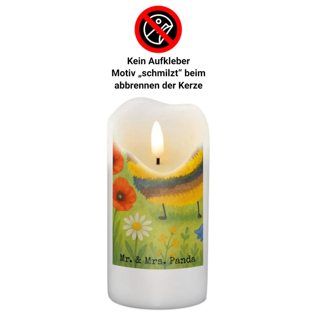 Personalisierte Kerze Hummel flauschig Design Kommunionkerze Mit Namen, Stearinkerze Mit Gravur, Duftkerze Mit Namen, Fair-Trade-Kerze Mit Namensgravur, Kerze Mit Namen, Gastgeschenk Kerze Mit Namen, Streukerze Mit Namensdruck, Outdoor-Kerze Mit Namensgravur, Weihnachtskerze Mit Namensgravur, Grabkerze Mit Namensgravur, Kerzen-Set Mit Namensgravur, Bienenwachskerze Mit Wunschname, Adventskerze Mit Wunschname, Andachtskerze Mit Namensgravur, Gartenkerze Mit Namen, Tischkerze Mit Namensdruck, Firmungskerze Mit Wunschname, Osterkerze Mit Namen, Kerze Für Hochzeit Mit Namensgravur, Bio-Kerze Mit Wunschname, Gedenkkerze Mit Namen, Handgegossene Kerze Mit Namen, Handgemachte Kerze Mit Wunschname, Kerze Mit Prägung Und Wunschname, Trauerkerze Mit Namen, Stabkerze Mit Gravur, Teelicht Mit Namensdruck, Schwimmkerze Mit Namen, Glas-Kerze Mit Wunschname, Metall-Kerze Mit Namensgravur, Tafelkerze Mit Wunschname, Stumpenkerze Mit Namensgravur, Blockkerze Mit Namensdruck, Laternenkerze Mit Namensdruck, Holz-Kerze Mit Namen, LED-Kerze Mit Wunschname, Kerze Für Geburtstag Mit Wunschname, Kerze Mit Spruch Und Namen, Sojawachskerze Mit Namensdruck, Personalisierte Kerze, Votivkerze Mit Wunschname, Taufekerze Mit Namensgravur, Tiermotive, Gute Laune, lustige Sprüche, Tiere, Biene, Flauschig, Blume, Hummel, Natur