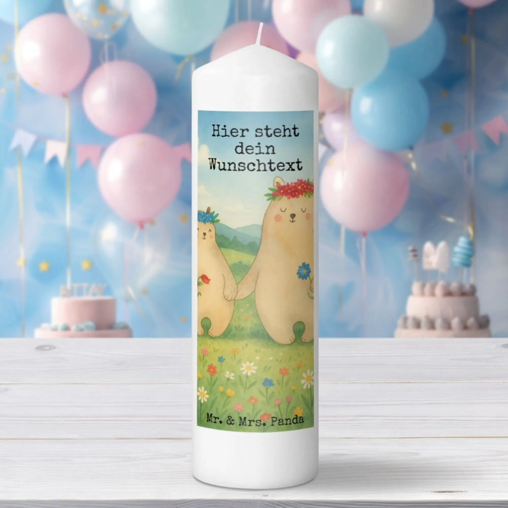 Personalisierte Kerze Bären mit Blumenkranz Design Tafelkerze Mit Wunschname, Osterkerze Mit Namen, Duftkerze Mit Namen, Stumpenkerze Mit Namensgravur, Metall-Kerze Mit Namensgravur, Kerze Mit Namen, Votivkerze Mit Wunschname, Stearinkerze Mit Gravur, Adventskerze Mit Wunschname, Stabkerze Mit Gravur, Gastgeschenk Kerze Mit Namen, Teelicht Mit Namensdruck, Trauerkerze Mit Namen, Andachtskerze Mit Namensgravur, Bienenwachskerze Mit Wunschname, Kerzen-Set Mit Namensgravur, LED-Kerze Mit Wunschname, Fair-Trade-Kerze Mit Namensgravur, Laternenkerze Mit Namensdruck, Handgemachte Kerze Mit Wunschname, Tischkerze Mit Namensdruck, Kerze Mit Prägung Und Wunschname, Gartenkerze Mit Namen, Taufekerze Mit Namensgravur, Glas-Kerze Mit Wunschname, Weihnachtskerze Mit Namensgravur, Blockkerze Mit Namensdruck, Firmungskerze Mit Wunschname, Bio-Kerze Mit Wunschname, Kerze Für Hochzeit Mit Namensgravur, Kerze Für Geburtstag Mit Wunschname, Sojawachskerze Mit Namensdruck, Streukerze Mit Namensdruck, Personalisierte Kerze, Holz-Kerze Mit Namen, Kerze Mit Spruch Und Namen, Schwimmkerze Mit Namen, Kommunionkerze Mit Namen, Grabkerze Mit Namensgravur, Outdoor-Kerze Mit Namensgravur, Handgegossene Kerze Mit Namen, Gedenkkerze Mit Namen, Familie, Vatertag, Muttertag, Bruder, Schwester, Mama, Papa, Oma, Opa, Family, Kinder, Bären, Mutter, Kind, Geschenk Mama. Muttertag, Mami, beste Mutter, Lieblingsmama, Bär, weltbeste Mama, Mutti, Töchter, Vorbild, Lieblingsmensch, Tochter