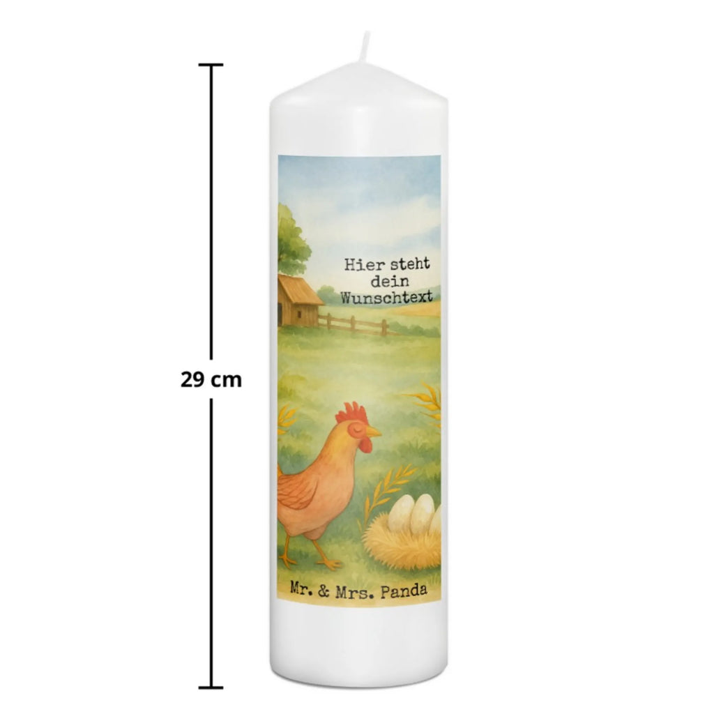 Personalisierte Kerze Huhn Stolz Design Blockkerze Mit Namensdruck, Bio-Kerze Mit Wunschname, Adventskerze Mit Wunschname, Sojawachskerze Mit Namensdruck, Tischkerze Mit Namensdruck, Laternenkerze Mit Namensdruck, Tafelkerze Mit Wunschname, Fair-Trade-Kerze Mit Namensgravur, Gastgeschenk Kerze Mit Namen, Votivkerze Mit Wunschname, Metall-Kerze Mit Namensgravur, Kerze Für Hochzeit Mit Namensgravur, Andachtskerze Mit Namensgravur, Osterkerze Mit Namen, Kerzen-Set Mit Namensgravur, Stumpenkerze Mit Namensgravur, LED-Kerze Mit Wunschname, Kerze Mit Namen, Glas-Kerze Mit Wunschname, Kerze Mit Spruch Und Namen, Streukerze Mit Namensdruck, Stearinkerze Mit Gravur, Teelicht Mit Namensdruck, Duftkerze Mit Namen, Grabkerze Mit Namensgravur, Stabkerze Mit Gravur, Schwimmkerze Mit Namen, Weihnachtskerze Mit Namensgravur, Handgemachte Kerze Mit Wunschname, Kerze Mit Prägung Und Wunschname, Firmungskerze Mit Wunschname, Gedenkkerze Mit Namen, Handgegossene Kerze Mit Namen, Kerze Für Geburtstag Mit Wunschname, Personalisierte Kerze, Trauerkerze Mit Namen, Holz-Kerze Mit Namen, Gartenkerze Mit Namen, Kommunionkerze Mit Namen, Bienenwachskerze Mit Wunschname, Taufekerze Mit Namensgravur, Outdoor-Kerze Mit Namensgravur, Bauernhof, Hoftiere, Landwirt, Landwirtin, Schwangerschaft, Magie, Hühner, Landleben, Hahn, Henne, Motivation, Eier, Geburt, Hof, Spruch