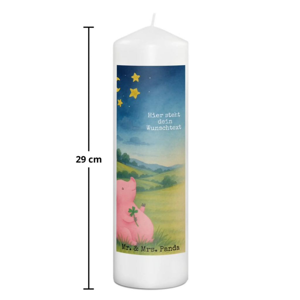 Personalisierte Kerze Schwein Glück Design Duftkerze Mit Namen, Teelicht Mit Namensdruck, Stumpenkerze Mit Namensgravur, Stearinkerze Mit Gravur, Stabkerze Mit Gravur, Osterkerze Mit Namen, Blockkerze Mit Namensdruck, Personalisierte Kerze, Taufekerze Mit Namensgravur, Gastgeschenk Kerze Mit Namen, Holz-Kerze Mit Namen, Kerze Mit Spruch Und Namen, Streukerze Mit Namensdruck, Schwimmkerze Mit Namen, Andachtskerze Mit Namensgravur, Weihnachtskerze Mit Namensgravur, Adventskerze Mit Wunschname, Firmungskerze Mit Wunschname, Laternenkerze Mit Namensdruck, Glas-Kerze Mit Wunschname, Tafelkerze Mit Wunschname, Handgemachte Kerze Mit Wunschname, Grabkerze Mit Namensgravur, Trauerkerze Mit Namen, Kommunionkerze Mit Namen, Tischkerze Mit Namensdruck, Gedenkkerze Mit Namen, Handgegossene Kerze Mit Namen, Votivkerze Mit Wunschname, Gartenkerze Mit Namen, Kerzen-Set Mit Namensgravur, Bienenwachskerze Mit Wunschname, Kerze Für Geburtstag Mit Wunschname, Sojawachskerze Mit Namensdruck, Kerze Für Hochzeit Mit Namensgravur, Kerze Mit Namen, LED-Kerze Mit Wunschname, Metall-Kerze Mit Namensgravur, Bio-Kerze Mit Wunschname, Outdoor-Kerze Mit Namensgravur, Fair-Trade-Kerze Mit Namensgravur, Kerze Mit Prägung Und Wunschname, Tiermotive, Gute Laune, lustige Sprüche, Tiere, Motivation, Glücksschwein. Glück, Schwein, Glücksbringer, Sterne, Schweinchen, Ziele, Sernchen, Träume