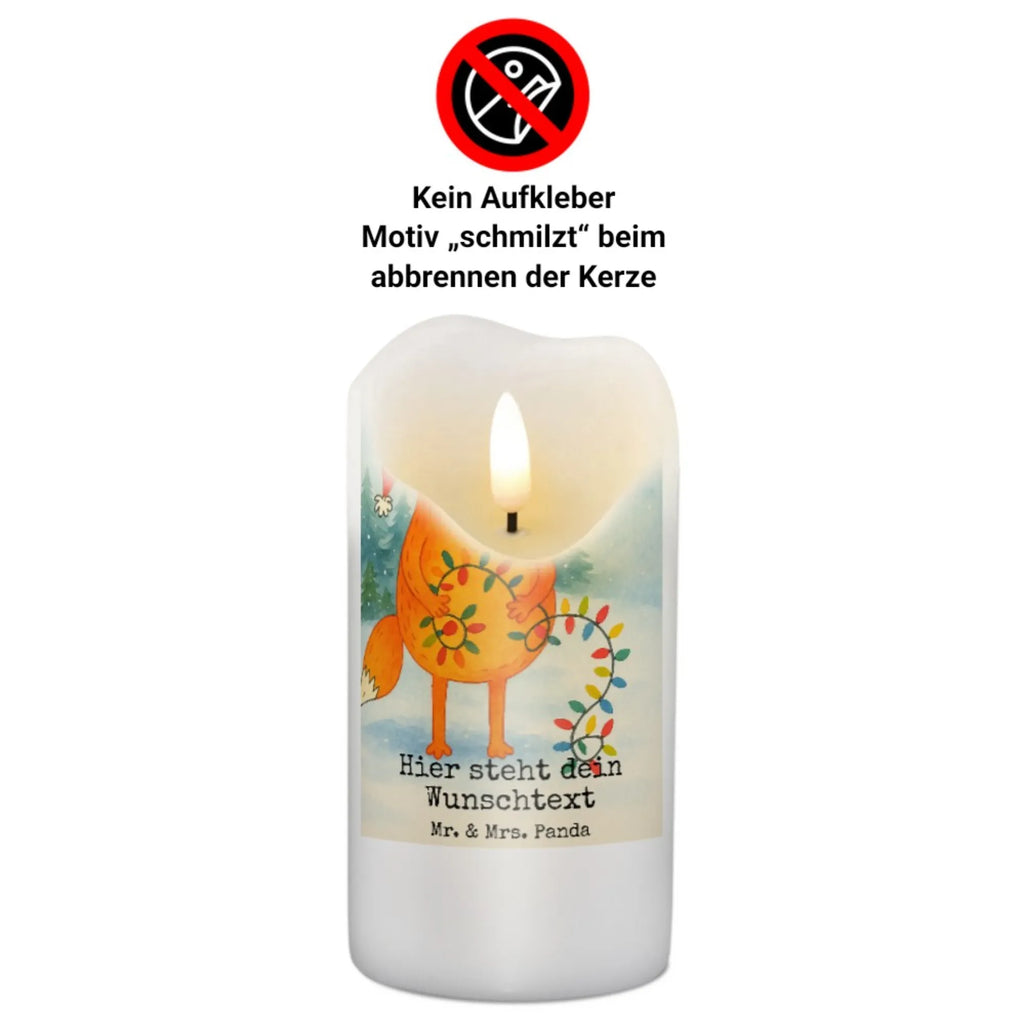 Personalisierte Kerze Fuchs Weihnachten Design Stearinkerze Mit Gravur, Andachtskerze Mit Namensgravur, LED-Kerze Mit Wunschname, Fair-Trade-Kerze Mit Namensgravur, Teelicht Mit Namensdruck, Tischkerze Mit Namensdruck, Osterkerze Mit Namen, Handgemachte Kerze Mit Wunschname, Adventskerze Mit Wunschname, Glas-Kerze Mit Wunschname, Votivkerze Mit Wunschname, Kerze Mit Namen, Taufekerze Mit Namensgravur, Kerze Für Geburtstag Mit Wunschname, Schwimmkerze Mit Namen, Kommunionkerze Mit Namen, Bienenwachskerze Mit Wunschname, Trauerkerze Mit Namen, Laternenkerze Mit Namensdruck, Metall-Kerze Mit Namensgravur, Stumpenkerze Mit Namensgravur, Kerze Mit Prägung Und Wunschname, Handgegossene Kerze Mit Namen, Personalisierte Kerze, Duftkerze Mit Namen, Kerzen-Set Mit Namensgravur, Streukerze Mit Namensdruck, Stabkerze Mit Gravur, Kerze Für Hochzeit Mit Namensgravur, Blockkerze Mit Namensdruck, Kerze Mit Spruch Und Namen, Gartenkerze Mit Namen, Outdoor-Kerze Mit Namensgravur, Holz-Kerze Mit Namen, Tafelkerze Mit Wunschname, Grabkerze Mit Namensgravur, Sojawachskerze Mit Namensdruck, Weihnachtskerze Mit Namensgravur, Gedenkkerze Mit Namen, Firmungskerze Mit Wunschname, Bio-Kerze Mit Wunschname, Gastgeschenk Kerze Mit Namen, Winter, Weihnachten, Weihnachtsdeko, Nikolaus, Advent, Heiligabend, Wintermotiv, Spruch schön, Geschenk Weihnachten, Füchse, Fuchs, Weihnachtsmann, Weihnachtszeit