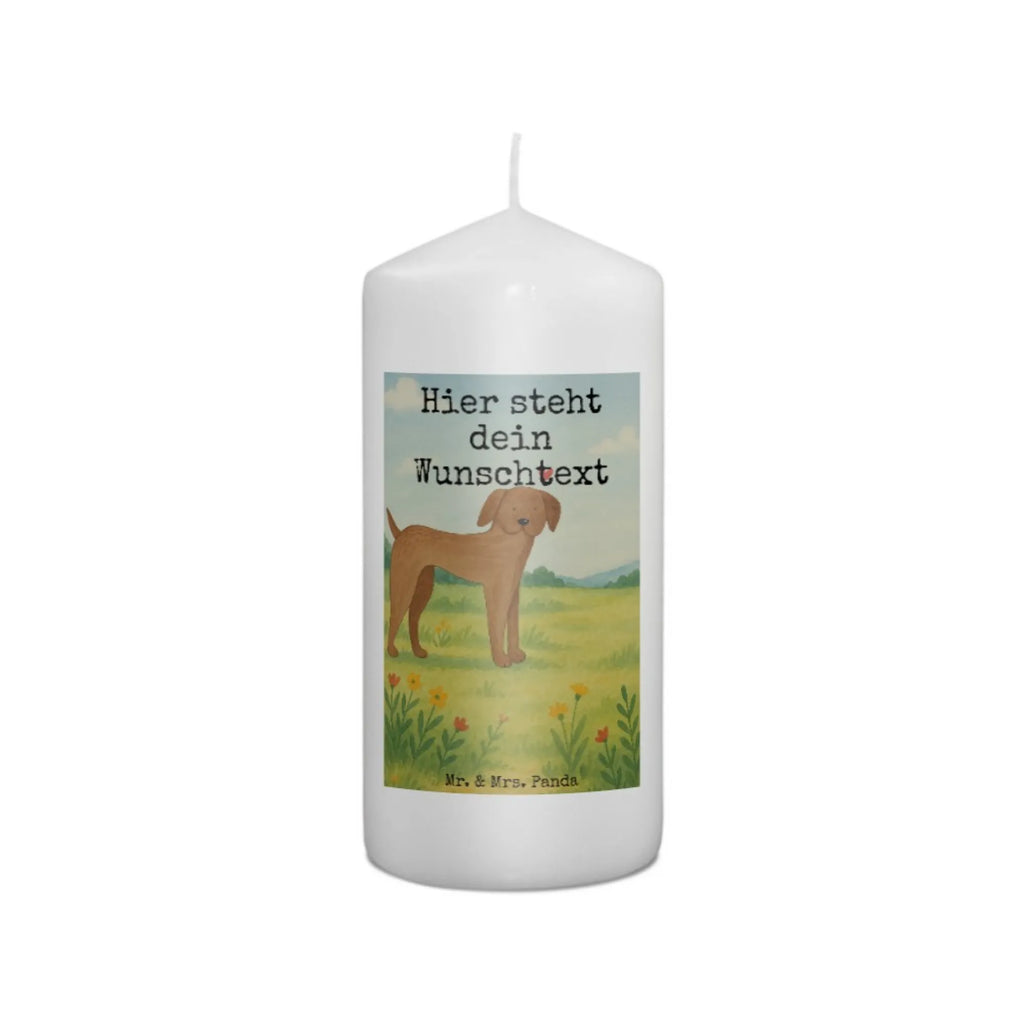 Personalisierte Kerze Hund Dogge Design Metall-Kerze Mit Namensgravur, Weihnachtskerze Mit Namensgravur, Personalisierte Kerze, Firmungskerze Mit Wunschname, Blockkerze Mit Namensdruck, Trauerkerze Mit Namen, Andachtskerze Mit Namensgravur, Bienenwachskerze Mit Wunschname, Stumpenkerze Mit Namensgravur, Kerze Mit Prägung Und Wunschname, Grabkerze Mit Namensgravur, LED-Kerze Mit Wunschname, Teelicht Mit Namensdruck, Schwimmkerze Mit Namen, Stearinkerze Mit Gravur, Fair-Trade-Kerze Mit Namensgravur, Streukerze Mit Namensdruck, Gartenkerze Mit Namen, Laternenkerze Mit Namensdruck, Stabkerze Mit Gravur, Kerze Mit Namen, Votivkerze Mit Wunschname, Taufekerze Mit Namensgravur, Holz-Kerze Mit Namen, Kerze Für Geburtstag Mit Wunschname, Kerze Für Hochzeit Mit Namensgravur, Osterkerze Mit Namen, Kerze Mit Spruch Und Namen, Outdoor-Kerze Mit Namensgravur, Gastgeschenk Kerze Mit Namen, Adventskerze Mit Wunschname, Tafelkerze Mit Wunschname, Handgemachte Kerze Mit Wunschname, Tischkerze Mit Namensdruck, Glas-Kerze Mit Wunschname, Kommunionkerze Mit Namen, Duftkerze Mit Namen, Bio-Kerze Mit Wunschname, Handgegossene Kerze Mit Namen, Gedenkkerze Mit Namen, Kerzen-Set Mit Namensgravur, Sojawachskerze Mit Namensdruck, Hund, Hundemotiv, Haustier, Hunderasse, Tierliebhaber, Hundebesitzer, Sprüche, Hunde, Deutsche Dogge, Great Dane, Dogge