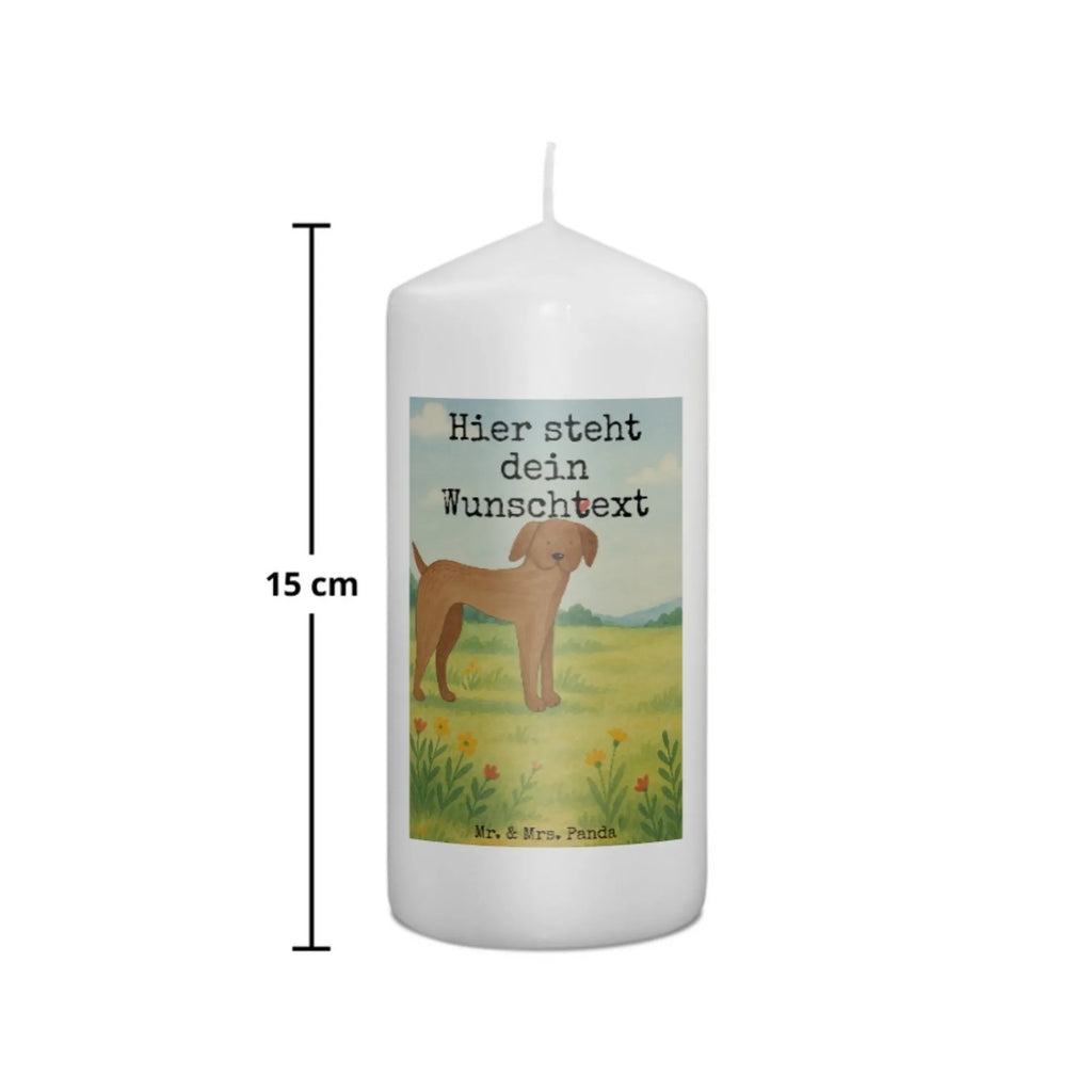 Personalisierte Kerze Hund Dogge Design Metall-Kerze Mit Namensgravur, Weihnachtskerze Mit Namensgravur, Personalisierte Kerze, Firmungskerze Mit Wunschname, Blockkerze Mit Namensdruck, Trauerkerze Mit Namen, Andachtskerze Mit Namensgravur, Bienenwachskerze Mit Wunschname, Stumpenkerze Mit Namensgravur, Kerze Mit Prägung Und Wunschname, Grabkerze Mit Namensgravur, LED-Kerze Mit Wunschname, Teelicht Mit Namensdruck, Schwimmkerze Mit Namen, Stearinkerze Mit Gravur, Fair-Trade-Kerze Mit Namensgravur, Streukerze Mit Namensdruck, Gartenkerze Mit Namen, Laternenkerze Mit Namensdruck, Stabkerze Mit Gravur, Kerze Mit Namen, Votivkerze Mit Wunschname, Taufekerze Mit Namensgravur, Holz-Kerze Mit Namen, Kerze Für Geburtstag Mit Wunschname, Kerze Für Hochzeit Mit Namensgravur, Osterkerze Mit Namen, Kerze Mit Spruch Und Namen, Outdoor-Kerze Mit Namensgravur, Gastgeschenk Kerze Mit Namen, Adventskerze Mit Wunschname, Tafelkerze Mit Wunschname, Handgemachte Kerze Mit Wunschname, Tischkerze Mit Namensdruck, Glas-Kerze Mit Wunschname, Kommunionkerze Mit Namen, Duftkerze Mit Namen, Bio-Kerze Mit Wunschname, Handgegossene Kerze Mit Namen, Gedenkkerze Mit Namen, Kerzen-Set Mit Namensgravur, Sojawachskerze Mit Namensdruck, Hund, Hundemotiv, Haustier, Hunderasse, Tierliebhaber, Hundebesitzer, Sprüche, Hunde, Deutsche Dogge, Great Dane, Dogge
