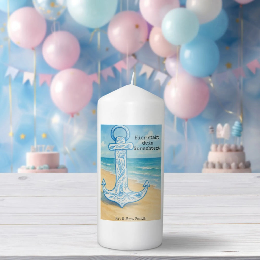 Personalisierte Kerze Anker Blau Design Handgegossene Kerze Mit Namen, Schwimmkerze Mit Namen, Streukerze Mit Namensdruck, Kerze Für Geburtstag Mit Wunschname, Kommunionkerze Mit Namen, Osterkerze Mit Namen, Kerze Für Hochzeit Mit Namensgravur, Blockkerze Mit Namensdruck, Kerze Mit Prägung Und Wunschname, Kerze Mit Namen, Fair-Trade-Kerze Mit Namensgravur, Kerzen-Set Mit Namensgravur, LED-Kerze Mit Wunschname, Tafelkerze Mit Wunschname, Firmungskerze Mit Wunschname, Metall-Kerze Mit Namensgravur, Bienenwachskerze Mit Wunschname, Glas-Kerze Mit Wunschname, Outdoor-Kerze Mit Namensgravur, Taufekerze Mit Namensgravur, Stearinkerze Mit Gravur, Bio-Kerze Mit Wunschname, Holz-Kerze Mit Namen, Kerze Mit Spruch Und Namen, Personalisierte Kerze, Tischkerze Mit Namensdruck, Gedenkkerze Mit Namen, Grabkerze Mit Namensgravur, Votivkerze Mit Wunschname, Gartenkerze Mit Namen, Stumpenkerze Mit Namensgravur, Sojawachskerze Mit Namensdruck, Laternenkerze Mit Namensdruck, Gastgeschenk Kerze Mit Namen, Weihnachtskerze Mit Namensgravur, Duftkerze Mit Namen, Andachtskerze Mit Namensgravur, Trauerkerze Mit Namen, Teelicht Mit Namensdruck, Handgemachte Kerze Mit Wunschname, Stabkerze Mit Gravur, Adventskerze Mit Wunschname, Tiermotive, Gute Laune, lustige Sprüche, Tiere