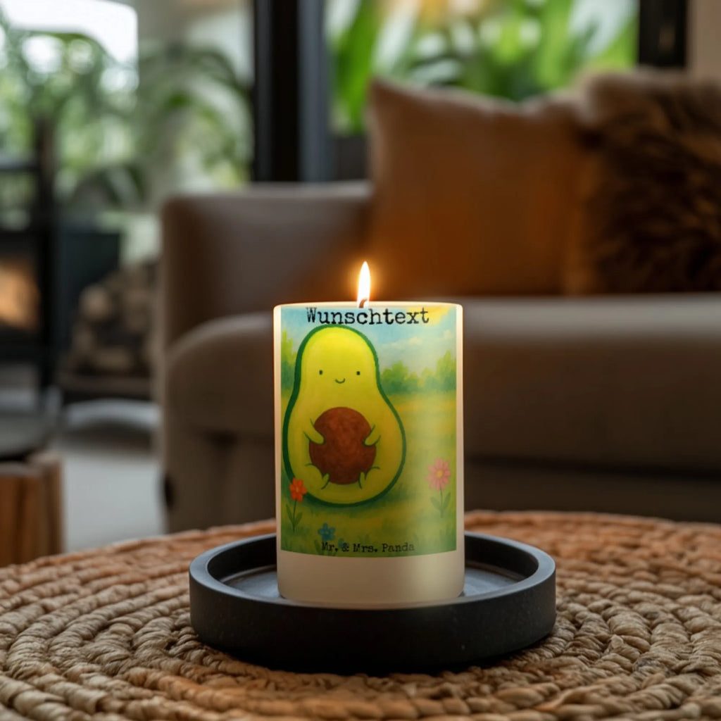 Personalisierte Kerze Avocado Kern Design Tischkerze Mit Namensdruck, Bienenwachskerze Mit Wunschname, Kerze Mit Spruch Und Namen, Fair-Trade-Kerze Mit Namensgravur, Personalisierte Kerze, Blockkerze Mit Namensdruck, Andachtskerze Mit Namensgravur, Kerze Mit Namen, Kerze Für Geburtstag Mit Wunschname, Stabkerze Mit Gravur, Firmungskerze Mit Wunschname, Kerze Für Hochzeit Mit Namensgravur, Grabkerze Mit Namensgravur, Stearinkerze Mit Gravur, Gedenkkerze Mit Namen, Adventskerze Mit Wunschname, Taufekerze Mit Namensgravur, Votivkerze Mit Wunschname, Streukerze Mit Namensdruck, Sojawachskerze Mit Namensdruck, Handgemachte Kerze Mit Wunschname, Tafelkerze Mit Wunschname, Glas-Kerze Mit Wunschname, Kommunionkerze Mit Namen, Trauerkerze Mit Namen, LED-Kerze Mit Wunschname, Gartenkerze Mit Namen, Teelicht Mit Namensdruck, Schwimmkerze Mit Namen, Bio-Kerze Mit Wunschname, Kerze Mit Prägung Und Wunschname, Duftkerze Mit Namen, Gastgeschenk Kerze Mit Namen, Holz-Kerze Mit Namen, Metall-Kerze Mit Namensgravur, Osterkerze Mit Namen, Laternenkerze Mit Namensdruck, Weihnachtskerze Mit Namensgravur, Handgegossene Kerze Mit Namen, Stumpenkerze Mit Namensgravur, Outdoor-Kerze Mit Namensgravur, Kerzen-Set Mit Namensgravur, Avocado, Veggie, Vegan, Gesund, Avocadokern, Pflanze, Kern, Avokado, Spruch Leben