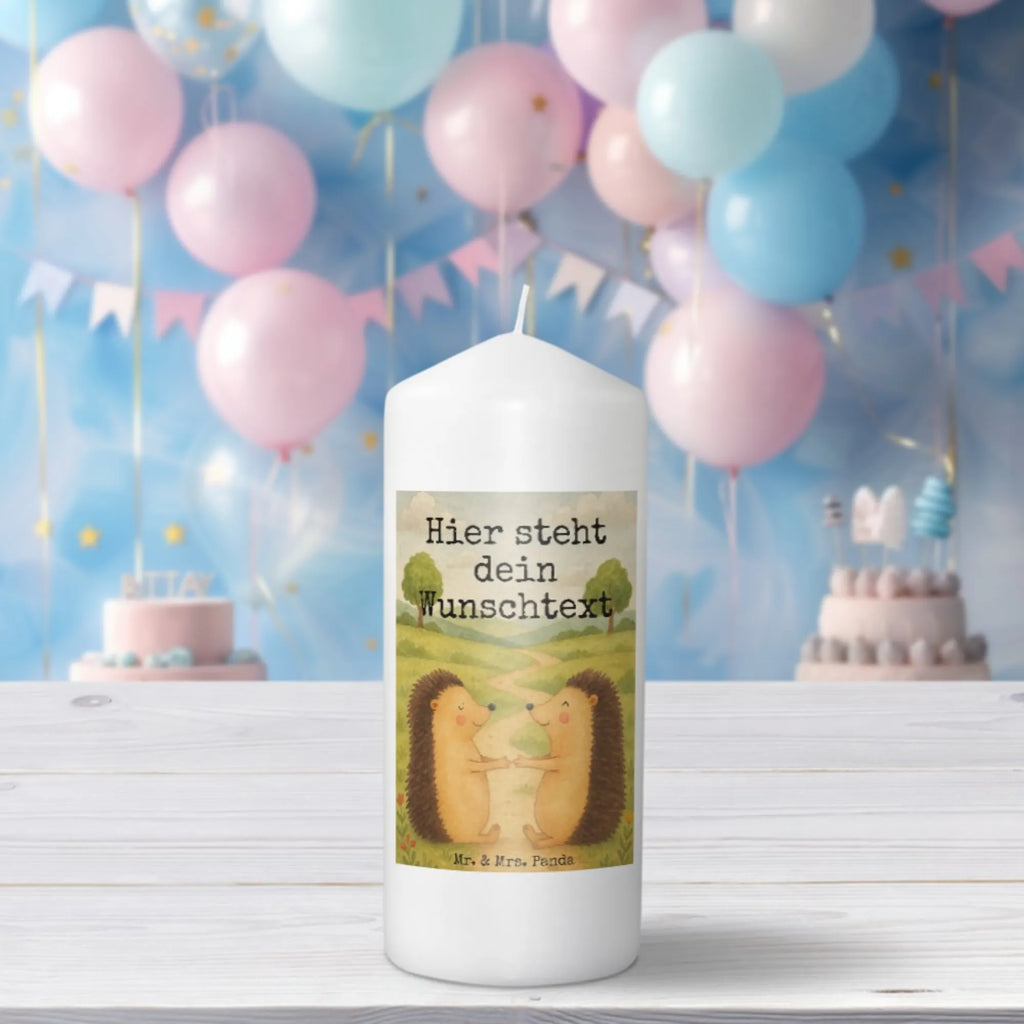 Personalisierte Kerze Igel Liebe Design Osterkerze Mit Namen, LED-Kerze Mit Wunschname, Adventskerze Mit Wunschname, Votivkerze Mit Wunschname, Gedenkkerze Mit Namen, Kerze Für Geburtstag Mit Wunschname, Blockkerze Mit Namensdruck, Kerze Mit Spruch Und Namen, Firmungskerze Mit Wunschname, Metall-Kerze Mit Namensgravur, Fair-Trade-Kerze Mit Namensgravur, Outdoor-Kerze Mit Namensgravur, Schwimmkerze Mit Namen, Stumpenkerze Mit Namensgravur, Grabkerze Mit Namensgravur, Tafelkerze Mit Wunschname, Tischkerze Mit Namensdruck, Glas-Kerze Mit Wunschname, Taufekerze Mit Namensgravur, Weihnachtskerze Mit Namensgravur, Stearinkerze Mit Gravur, Gartenkerze Mit Namen, Handgegossene Kerze Mit Namen, Personalisierte Kerze, Holz-Kerze Mit Namen, Kerze Mit Namen, Kerze Mit Prägung Und Wunschname, Kommunionkerze Mit Namen, Handgemachte Kerze Mit Wunschname, Kerzen-Set Mit Namensgravur, Gastgeschenk Kerze Mit Namen, Stabkerze Mit Gravur, Laternenkerze Mit Namensdruck, Streukerze Mit Namensdruck, Bienenwachskerze Mit Wunschname, Bio-Kerze Mit Wunschname, Duftkerze Mit Namen, Teelicht Mit Namensdruck, Sojawachskerze Mit Namensdruck, Kerze Für Hochzeit Mit Namensgravur, Trauerkerze Mit Namen, Andachtskerze Mit Namensgravur, Liebe, Partner, Freund, Freundin, Ehemann, Ehefrau, Heiraten, Verlobung, Heiratsantrag, Liebesgeschenk, Jahrestag, Hocheitstag, Hochzeit, Hochzeitstag, Geschenk, Igel, Liebesbeweis, Verliebt, Verheiratet, Verlobt
