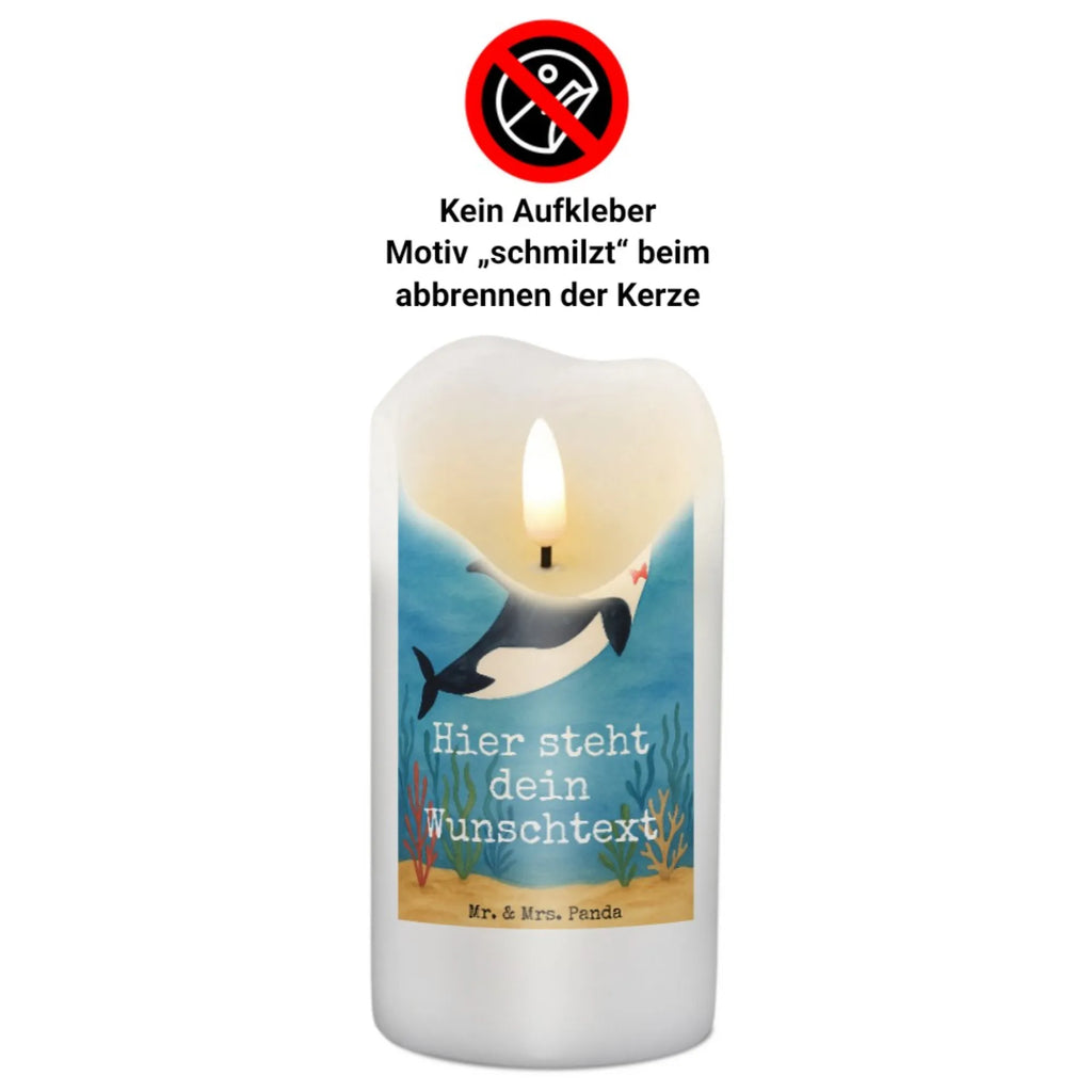 Personalisierte Kerze Orca Zylinder Design Personalisierte Kerze, Schwimmkerze Mit Namen, Kerze Für Hochzeit Mit Namensgravur, Sojawachskerze Mit Namensdruck, Handgemachte Kerze Mit Wunschname, Gedenkkerze Mit Namen, Kerze Für Geburtstag Mit Wunschname, Kerze Mit Namen, Grabkerze Mit Namensgravur, Trauerkerze Mit Namen, Kerze Mit Spruch Und Namen, Streukerze Mit Namensdruck, Laternenkerze Mit Namensdruck, Bio-Kerze Mit Wunschname, Adventskerze Mit Wunschname, Handgegossene Kerze Mit Namen, Taufekerze Mit Namensgravur, Fair-Trade-Kerze Mit Namensgravur, Votivkerze Mit Wunschname, Osterkerze Mit Namen, Kerze Mit Prägung Und Wunschname, Gastgeschenk Kerze Mit Namen, Holz-Kerze Mit Namen, Stabkerze Mit Gravur, Firmungskerze Mit Wunschname, Stearinkerze Mit Gravur, Kommunionkerze Mit Namen, Gartenkerze Mit Namen, Bienenwachskerze Mit Wunschname, Tafelkerze Mit Wunschname, Tischkerze Mit Namensdruck, Outdoor-Kerze Mit Namensgravur, Weihnachtskerze Mit Namensgravur, Blockkerze Mit Namensdruck, LED-Kerze Mit Wunschname, Stumpenkerze Mit Namensgravur, Metall-Kerze Mit Namensgravur, Duftkerze Mit Namen, Andachtskerze Mit Namensgravur, Kerzen-Set Mit Namensgravur, Glas-Kerze Mit Wunschname, Teelicht Mit Namensdruck, Meerestiere, Meer, Urlaub, Glückwunsch, Glitzer, Fete, Feier, Konfetti, Fest, Glitter, Orca, Geburtstag, Narwal
