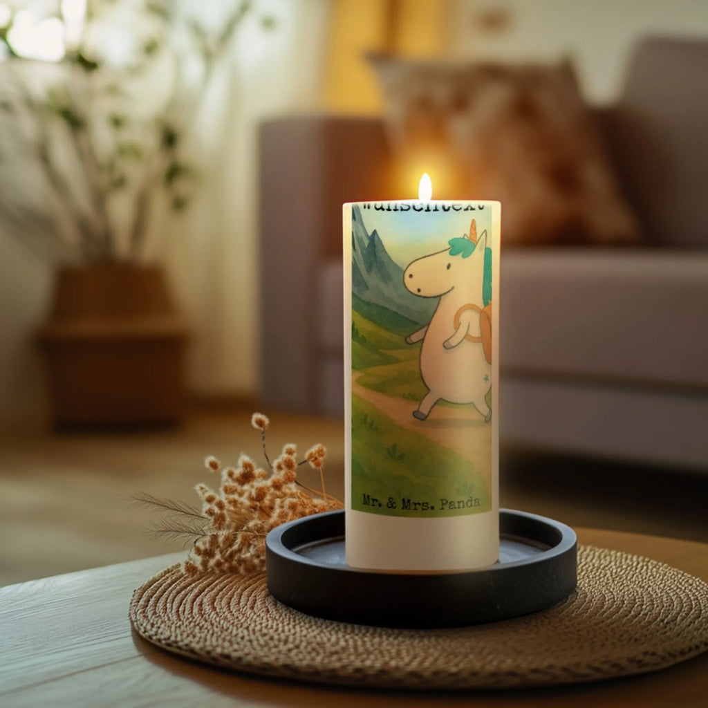 Personalisierte Kerze Einhorn Bergsteiger Design Glas-Kerze Mit Wunschname, Kerze Mit Prägung Und Wunschname, Handgegossene Kerze Mit Namen, Trauerkerze Mit Namen, Grabkerze Mit Namensgravur, Kommunionkerze Mit Namen, Stumpenkerze Mit Namensgravur, Weihnachtskerze Mit Namensgravur, Teelicht Mit Namensdruck, Blockkerze Mit Namensdruck, Kerze Mit Spruch Und Namen, Schwimmkerze Mit Namen, Kerze Für Hochzeit Mit Namensgravur, Kerzen-Set Mit Namensgravur, Streukerze Mit Namensdruck, Bio-Kerze Mit Wunschname, Kerze Mit Namen, Taufekerze Mit Namensgravur, Stearinkerze Mit Gravur, Osterkerze Mit Namen, Stabkerze Mit Gravur, Sojawachskerze Mit Namensdruck, Gartenkerze Mit Namen, Fair-Trade-Kerze Mit Namensgravur, Holz-Kerze Mit Namen, Bienenwachskerze Mit Wunschname, Personalisierte Kerze, Adventskerze Mit Wunschname, Handgemachte Kerze Mit Wunschname, Metall-Kerze Mit Namensgravur, Laternenkerze Mit Namensdruck, Votivkerze Mit Wunschname, Outdoor-Kerze Mit Namensgravur, Gastgeschenk Kerze Mit Namen, Tischkerze Mit Namensdruck, Firmungskerze Mit Wunschname, Duftkerze Mit Namen, Gedenkkerze Mit Namen, Tafelkerze Mit Wunschname, LED-Kerze Mit Wunschname, Kerze Für Geburtstag Mit Wunschname, Andachtskerze Mit Namensgravur, Einhorn, Einhörner, Einhorn Deko, Unicorn, Berge, Abenteurer, Abenteuer, Reisen, Weltenbummler, Urlaub, Entdecker, Bergsteiger, Weltreise