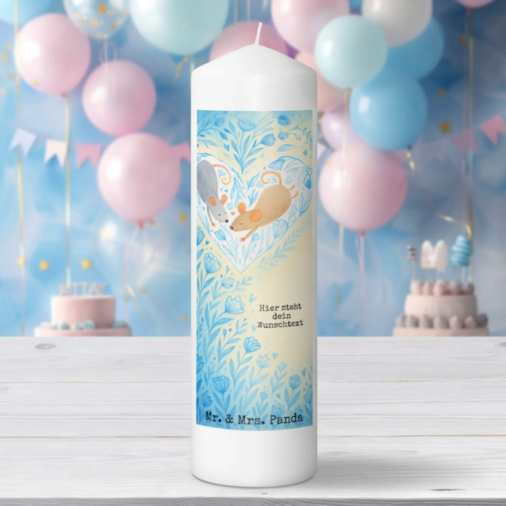 Personalisierte Kerze Mäuse Herz Design Outdoor-Kerze Mit Namensgravur, Kerze Für Hochzeit Mit Namensgravur, Streukerze Mit Namensdruck, LED-Kerze Mit Wunschname, Bio-Kerze Mit Wunschname, Grabkerze Mit Namensgravur, Tafelkerze Mit Wunschname, Glas-Kerze Mit Wunschname, Trauerkerze Mit Namen, Handgegossene Kerze Mit Namen, Kerze Für Geburtstag Mit Wunschname, Kerze Mit Namen, Stearinkerze Mit Gravur, Sojawachskerze Mit Namensdruck, Laternenkerze Mit Namensdruck, Andachtskerze Mit Namensgravur, Stabkerze Mit Gravur, Osterkerze Mit Namen, Gedenkkerze Mit Namen, Fair-Trade-Kerze Mit Namensgravur, Personalisierte Kerze, Teelicht Mit Namensdruck, Tischkerze Mit Namensdruck, Holz-Kerze Mit Namen, Gartenkerze Mit Namen, Taufekerze Mit Namensgravur, Gastgeschenk Kerze Mit Namen, Handgemachte Kerze Mit Wunschname, Schwimmkerze Mit Namen, Kerze Mit Spruch Und Namen, Stumpenkerze Mit Namensgravur, Weihnachtskerze Mit Namensgravur, Kommunionkerze Mit Namen, Blockkerze Mit Namensdruck, Duftkerze Mit Namen, Votivkerze Mit Wunschname, Adventskerze Mit Wunschname, Firmungskerze Mit Wunschname, Kerzen-Set Mit Namensgravur, Metall-Kerze Mit Namensgravur, Bienenwachskerze Mit Wunschname, Kerze Mit Prägung Und Wunschname, Liebe, Partner, Freund, Freundin, Ehemann, Ehefrau, Heiraten, Verlobung, Heiratsantrag, Liebesgeschenk, Jahrestag, Hocheitstag, Lieblingsmensch, Mäuse, Love, Liebesbotschaft, Maus, Geschenk für zwei, Liebesbeweis, Hochzeit, Gemeinsamkeit