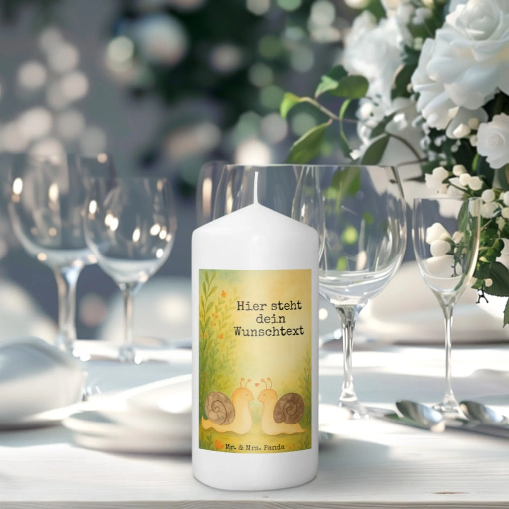 Personalisierte Kerze Schnecken Liebe Design Kerze Für Hochzeit Mit Namensgravur, Votivkerze Mit Wunschname, Holz-Kerze Mit Namen, Stumpenkerze Mit Namensgravur, Stearinkerze Mit Gravur, Schwimmkerze Mit Namen, Blockkerze Mit Namensdruck, Kerze Mit Spruch Und Namen, Handgegossene Kerze Mit Namen, Kerze Mit Namen, Personalisierte Kerze, Stabkerze Mit Gravur, Gedenkkerze Mit Namen, Laternenkerze Mit Namensdruck, Fair-Trade-Kerze Mit Namensgravur, Kerzen-Set Mit Namensgravur, Teelicht Mit Namensdruck, Gartenkerze Mit Namen, Andachtskerze Mit Namensgravur, Firmungskerze Mit Wunschname, Grabkerze Mit Namensgravur, Adventskerze Mit Wunschname, Kommunionkerze Mit Namen, Weihnachtskerze Mit Namensgravur, Bio-Kerze Mit Wunschname, Sojawachskerze Mit Namensdruck, Taufekerze Mit Namensgravur, Kerze Mit Prägung Und Wunschname, Tafelkerze Mit Wunschname, LED-Kerze Mit Wunschname, Tischkerze Mit Namensdruck, Metall-Kerze Mit Namensgravur, Glas-Kerze Mit Wunschname, Gastgeschenk Kerze Mit Namen, Bienenwachskerze Mit Wunschname, Streukerze Mit Namensdruck, Handgemachte Kerze Mit Wunschname, Outdoor-Kerze Mit Namensgravur, Trauerkerze Mit Namen, Osterkerze Mit Namen, Duftkerze Mit Namen, Kerze Für Geburtstag Mit Wunschname, Liebe, Partner, Freund, Freundin, Ehemann, Ehefrau, Heiraten, Verlobung, Heiratsantrag, Liebesgeschenk, Jahrestag, Hocheitstag
