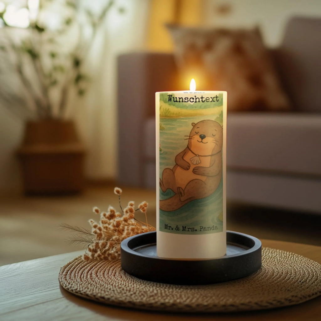 Personalisierte Kerze Otter Muschel Design Gedenkkerze Mit Namen, Handgegossene Kerze Mit Namen, Kerze Mit Namen, Bio-Kerze Mit Wunschname, Glas-Kerze Mit Wunschname, Votivkerze Mit Wunschname, Outdoor-Kerze Mit Namensgravur, Handgemachte Kerze Mit Wunschname, Duftkerze Mit Namen, Kerzen-Set Mit Namensgravur, Stumpenkerze Mit Namensgravur, Kerze Für Hochzeit Mit Namensgravur, Bienenwachskerze Mit Wunschname, Teelicht Mit Namensdruck, LED-Kerze Mit Wunschname, Kerze Für Geburtstag Mit Wunschname, Trauerkerze Mit Namen, Metall-Kerze Mit Namensgravur, Streukerze Mit Namensdruck, Gartenkerze Mit Namen, Stabkerze Mit Gravur, Laternenkerze Mit Namensdruck, Kerze Mit Prägung Und Wunschname, Fair-Trade-Kerze Mit Namensgravur, Grabkerze Mit Namensgravur, Osterkerze Mit Namen, Holz-Kerze Mit Namen, Andachtskerze Mit Namensgravur, Weihnachtskerze Mit Namensgravur, Sojawachskerze Mit Namensdruck, Blockkerze Mit Namensdruck, Firmungskerze Mit Wunschname, Kommunionkerze Mit Namen, Personalisierte Kerze, Adventskerze Mit Wunschname, Tafelkerze Mit Wunschname, Gastgeschenk Kerze Mit Namen, Schwimmkerze Mit Namen, Tischkerze Mit Namensdruck, Stearinkerze Mit Gravur, Taufekerze Mit Namensgravur, Kerze Mit Spruch Und Namen, Otter, Fischotter, Seeotter, Büro, träumen, Otterliebe, grübeln, Tagträumen, Motivation