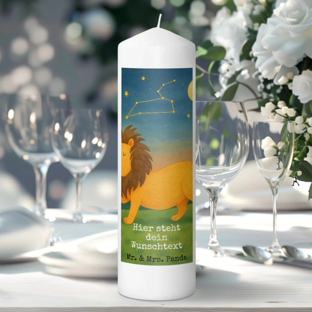 Personalisierte Kerze Sternzeichen Löwe Design Handgemachte Kerze Mit Wunschname, Andachtskerze Mit Namensgravur, Kerze Für Geburtstag Mit Wunschname, Bio-Kerze Mit Wunschname, Weihnachtskerze Mit Namensgravur, Blockkerze Mit Namensdruck, Stabkerze Mit Gravur, Trauerkerze Mit Namen, Kerzen-Set Mit Namensgravur, Personalisierte Kerze, Stumpenkerze Mit Namensgravur, Outdoor-Kerze Mit Namensgravur, Gartenkerze Mit Namen, Kommunionkerze Mit Namen, Kerze Mit Namen, Grabkerze Mit Namensgravur, Osterkerze Mit Namen, Gedenkkerze Mit Namen, Taufekerze Mit Namensgravur, Metall-Kerze Mit Namensgravur, Tischkerze Mit Namensdruck, Firmungskerze Mit Wunschname, Fair-Trade-Kerze Mit Namensgravur, Gastgeschenk Kerze Mit Namen, Tafelkerze Mit Wunschname, Sojawachskerze Mit Namensdruck, Stearinkerze Mit Gravur, Handgegossene Kerze Mit Namen, Kerze Mit Spruch Und Namen, Glas-Kerze Mit Wunschname, Kerze Für Hochzeit Mit Namensgravur, Schwimmkerze Mit Namen, Duftkerze Mit Namen, Laternenkerze Mit Namensdruck, Votivkerze Mit Wunschname, Teelicht Mit Namensdruck, Holz-Kerze Mit Namen, LED-Kerze Mit Wunschname, Kerze Mit Prägung Und Wunschname, Adventskerze Mit Wunschname, Streukerze Mit Namensdruck, Bienenwachskerze Mit Wunschname, Tierkreiszeichen, Sternzeichen, Horoskop, Astrologie, Aszendent, Löwe Geschenk, Geschenk Juli, Löwe Sternzeichen, König der Tiere, Geschenk August, Geburtstag August, Geburtstag Juli