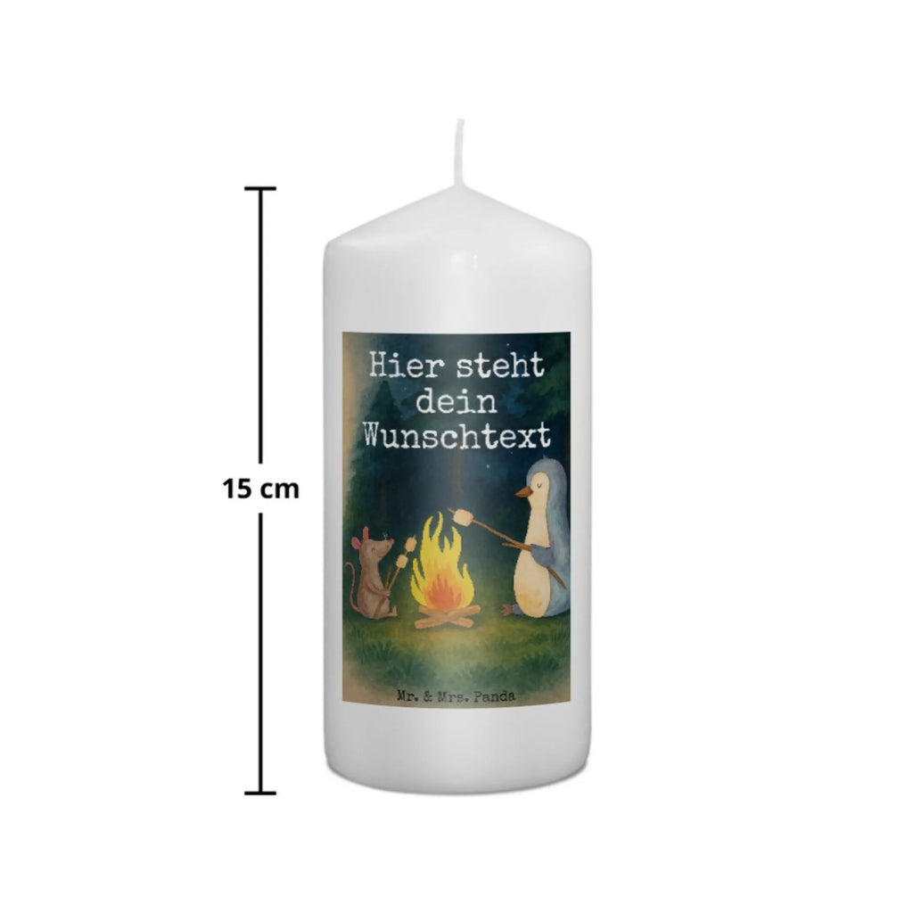 Personalisierte Kerze Pinguin Lagerfeuer Design Gastgeschenk Kerze Mit Namen, Adventskerze Mit Wunschname, Osterkerze Mit Namen, Stabkerze Mit Gravur, Kerzen-Set Mit Namensgravur, Trauerkerze Mit Namen, Kerze Mit Namen, Metall-Kerze Mit Namensgravur, Weihnachtskerze Mit Namensgravur, Gartenkerze Mit Namen, Streukerze Mit Namensdruck, Schwimmkerze Mit Namen, Bio-Kerze Mit Wunschname, Handgegossene Kerze Mit Namen, Glas-Kerze Mit Wunschname, Personalisierte Kerze, Laternenkerze Mit Namensdruck, Teelicht Mit Namensdruck, LED-Kerze Mit Wunschname, Stumpenkerze Mit Namensgravur, Handgemachte Kerze Mit Wunschname, Kerze Mit Spruch Und Namen, Kerze Für Hochzeit Mit Namensgravur, Holz-Kerze Mit Namen, Blockkerze Mit Namensdruck, Kerze Mit Prägung Und Wunschname, Firmungskerze Mit Wunschname, Tischkerze Mit Namensdruck, Votivkerze Mit Wunschname, Grabkerze Mit Namensgravur, Andachtskerze Mit Namensgravur, Sojawachskerze Mit Namensdruck, Tafelkerze Mit Wunschname, Taufekerze Mit Namensgravur, Stearinkerze Mit Gravur, Kerze Für Geburtstag Mit Wunschname, Duftkerze Mit Namen, Outdoor-Kerze Mit Namensgravur, Fair-Trade-Kerze Mit Namensgravur, Bienenwachskerze Mit Wunschname, Kommunionkerze Mit Namen, Gedenkkerze Mit Namen, Pinguin, Lagerfeuer, Motivation, Lebensspruch, grillen, Lebensmotivation, Neustart, Marshmallows, Leben, Job, Liebe, Maus, Arbeit, Büroalltag, Büro, Feuer, Pinguine