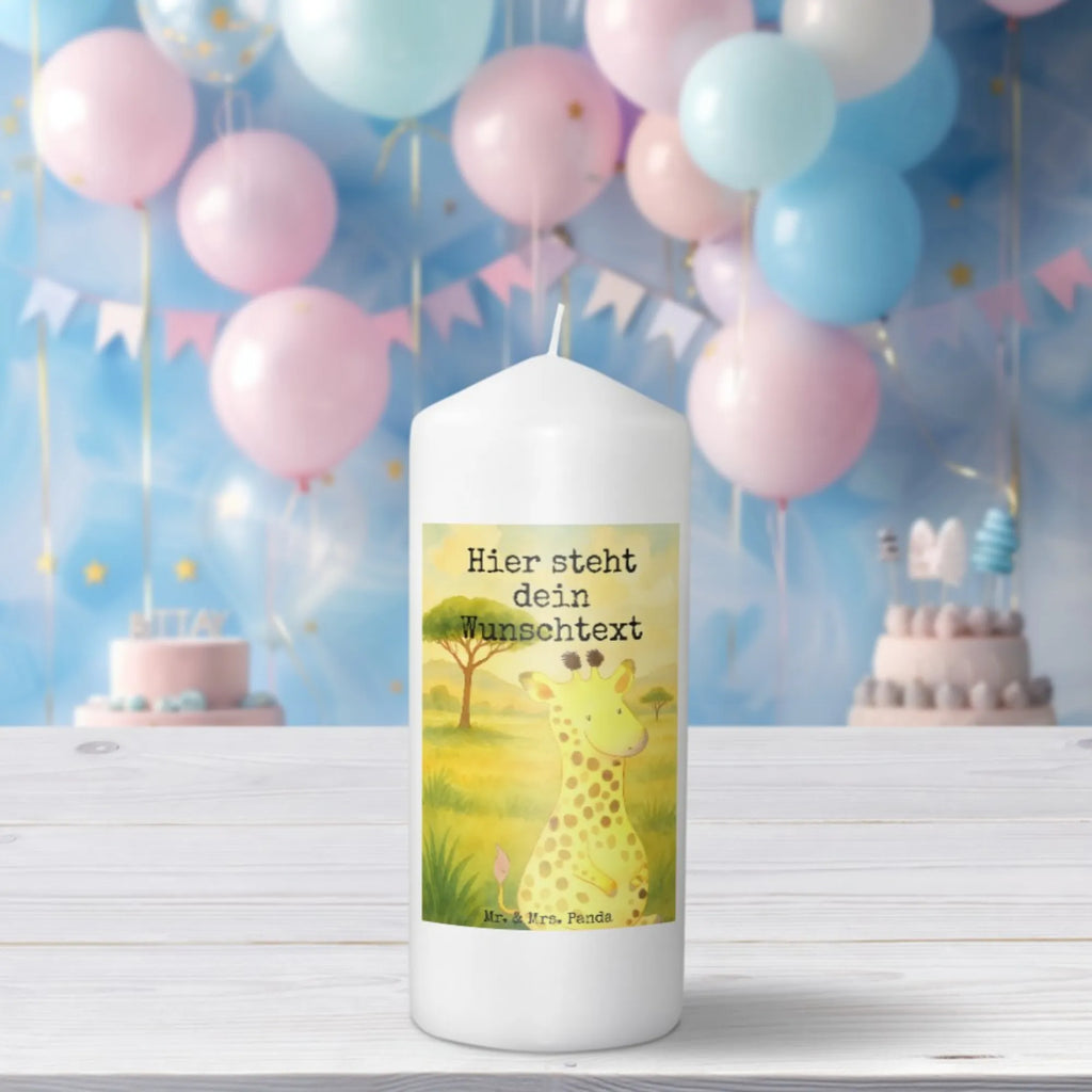 Personalisierte Kerze Giraffe Zufrieden Design Votivkerze Mit Wunschname, Bio-Kerze Mit Wunschname, Kommunionkerze Mit Namen, Firmungskerze Mit Wunschname, Laternenkerze Mit Namensdruck, Duftkerze Mit Namen, Kerze Mit Prägung Und Wunschname, Kerze Mit Spruch Und Namen, Glas-Kerze Mit Wunschname, Metall-Kerze Mit Namensgravur, Kerze Für Hochzeit Mit Namensgravur, Trauerkerze Mit Namen, Kerzen-Set Mit Namensgravur, Stabkerze Mit Gravur, Kerze Mit Namen, Andachtskerze Mit Namensgravur, Streukerze Mit Namensdruck, Stumpenkerze Mit Namensgravur, Stearinkerze Mit Gravur, Tischkerze Mit Namensdruck, Osterkerze Mit Namen, Handgegossene Kerze Mit Namen, Blockkerze Mit Namensdruck, Grabkerze Mit Namensgravur, Sojawachskerze Mit Namensdruck, Gartenkerze Mit Namen, Fair-Trade-Kerze Mit Namensgravur, Tafelkerze Mit Wunschname, LED-Kerze Mit Wunschname, Bienenwachskerze Mit Wunschname, Holz-Kerze Mit Namen, Schwimmkerze Mit Namen, Teelicht Mit Namensdruck, Handgemachte Kerze Mit Wunschname, Gedenkkerze Mit Namen, Adventskerze Mit Wunschname, Outdoor-Kerze Mit Namensgravur, Personalisierte Kerze, Weihnachtskerze Mit Namensgravur, Gastgeschenk Kerze Mit Namen, Kerze Für Geburtstag Mit Wunschname, Taufekerze Mit Namensgravur, Afrika, Wildtiere, Giraffe, Zufrieden, Glück, Abenteuer