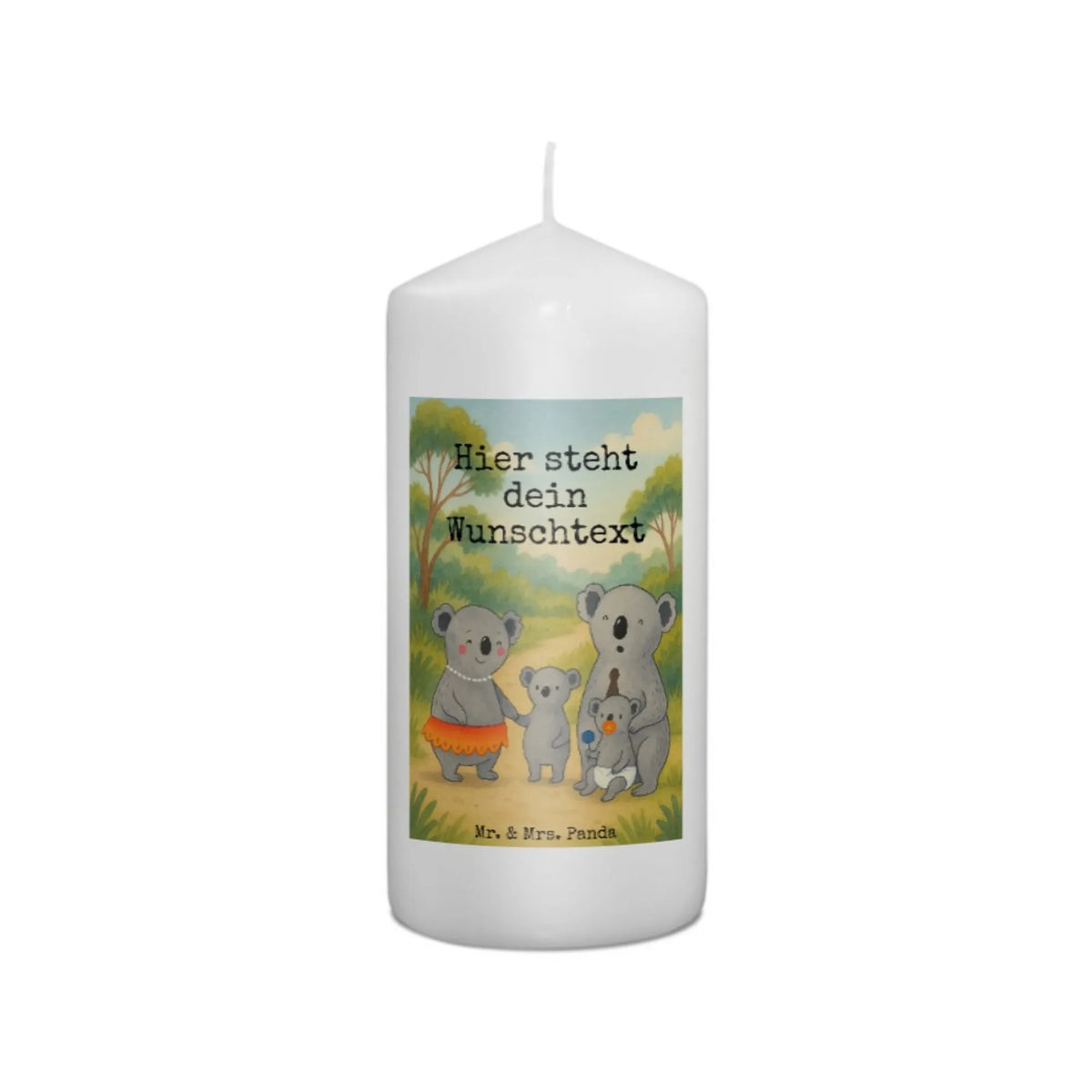 Personalisierte Kerze Koala Familie Design Kerze Für Geburtstag Mit Wunschname, Blockkerze Mit Namensdruck, Osterkerze Mit Namen, Gastgeschenk Kerze Mit Namen, Hochzeitskerze personalisiert, Kerze mit Wunschtext, Stumpenkerze mit Namen, Personalisierte Taufkerze Mädchen, Geburtstagskerze personalisiert, Tischkerze Mit Namensdruck, Kerze Für Hochzeit Mit Namensgravur, Kerze Mit Spruch Und Namen, Personalisierte Geburtstagskerze, Kerze personalisiert, Individualisierte Kerze, Kerze mit individuellem Text, Personalisierte Taufkerze Junge, Adventskerze Mit Wunschname, Namenskerze, Personalisierte Geschenkkerze, Kerze bedruckt mit Namen, Weihnachtskerze Mit Namensgravur, Stumpenkerze Mit Namensgravur, Kerze Mit Namen, Personalisierte Kerze, Individuelle Kerze, Kerze mit Wunschname, Personalisierte Hochzeitskerze, Geburtstagskerze Mit Namen, Opa, Vatertag, Oma, Papa, Bruder, Mama, Schwester, Muttertag, Familie, Koalas, Kinder, Koala, Geschwister, Family, Familienleben