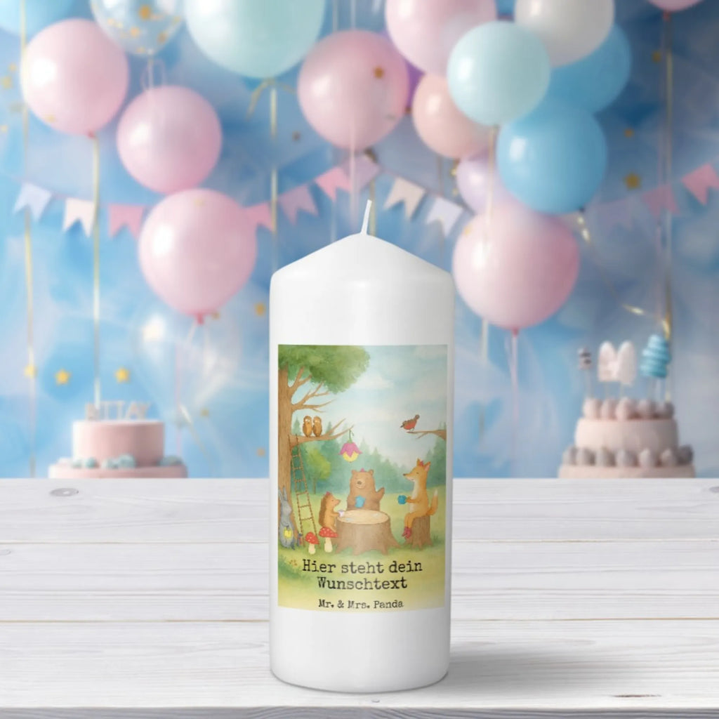 Personalisierte Kerze Waldtiere Picknick Design Kerze Für Hochzeit Mit Namensgravur, Votivkerze Mit Wunschname, Schwimmkerze Mit Namen, Kerze Mit Spruch Und Namen, Personalisierte Kerze, Tischkerze Mit Namensdruck, Kerze Für Geburtstag Mit Wunschname, Kerze Mit Namen, Holz-Kerze Mit Namen, Weihnachtskerze Mit Namensgravur, Kommunionkerze Mit Namen, Fair-Trade-Kerze Mit Namensgravur, Stabkerze Mit Gravur, Metall-Kerze Mit Namensgravur, Bienenwachskerze Mit Wunschname, Firmungskerze Mit Wunschname, Taufekerze Mit Namensgravur, Streukerze Mit Namensdruck, Blockkerze Mit Namensdruck, Handgemachte Kerze Mit Wunschname, Kerze Mit Prägung Und Wunschname, Gartenkerze Mit Namen, Andachtskerze Mit Namensgravur, Duftkerze Mit Namen, Gedenkkerze Mit Namen, Osterkerze Mit Namen, LED-Kerze Mit Wunschname, Laternenkerze Mit Namensdruck, Stumpenkerze Mit Namensgravur, Outdoor-Kerze Mit Namensgravur, Sojawachskerze Mit Namensdruck, Trauerkerze Mit Namen, Gastgeschenk Kerze Mit Namen, Kerzen-Set Mit Namensgravur, Bio-Kerze Mit Wunschname, Tafelkerze Mit Wunschname, Adventskerze Mit Wunschname, Stearinkerze Mit Gravur, Glas-Kerze Mit Wunschname, Teelicht Mit Namensdruck, Grabkerze Mit Namensgravur, Handgegossene Kerze Mit Namen, Tiermotive, Gute Laune, lustige Sprüche, Tiere, Maus, Fuchs, Picknick, Wald, Eichhörnchen, Waldtiere, Hase, Igel