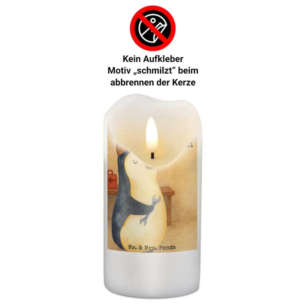 Personalisierte Kerze Wenn Papa es nicht reparieren kann, sind wir am Arsch Design LED-Kerze Mit Wunschname, Sojawachskerze Mit Namensdruck, Stearinkerze Mit Gravur, Outdoor-Kerze Mit Namensgravur, Weihnachtskerze Mit Namensgravur, Trauerkerze Mit Namen, Laternenkerze Mit Namensdruck, Holz-Kerze Mit Namen, Grabkerze Mit Namensgravur, Gedenkkerze Mit Namen, Handgegossene Kerze Mit Namen, Glas-Kerze Mit Wunschname, Blockkerze Mit Namensdruck, Kerze Mit Namen, Handgemachte Kerze Mit Wunschname, Duftkerze Mit Namen, Fair-Trade-Kerze Mit Namensgravur, Kerzen-Set Mit Namensgravur, Taufekerze Mit Namensgravur, Gastgeschenk Kerze Mit Namen, Tafelkerze Mit Wunschname, Gartenkerze Mit Namen, Andachtskerze Mit Namensgravur, Adventskerze Mit Wunschname, Kerze Mit Prägung Und Wunschname, Streukerze Mit Namensdruck, Schwimmkerze Mit Namen, Votivkerze Mit Wunschname, Stumpenkerze Mit Namensgravur, Bio-Kerze Mit Wunschname, Metall-Kerze Mit Namensgravur, Kerze Für Hochzeit Mit Namensgravur, Osterkerze Mit Namen, Teelicht Mit Namensdruck, Kommunionkerze Mit Namen, Personalisierte Kerze, Firmungskerze Mit Wunschname, Kerze Für Geburtstag Mit Wunschname, Kerze Mit Spruch Und Namen, Tischkerze Mit Namensdruck, Bienenwachskerze Mit Wunschname, Stabkerze Mit Gravur, Familie, Vatertag, Muttertag, Bruder, Schwester, Mama, Papa, Oma, Opa, Geschenk Papa, Bester Papa der Welt, Vater