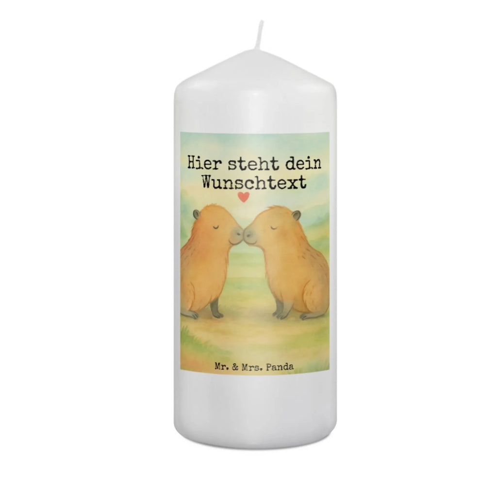 Personalisierte Kerze Capybara Liebe Design Taufekerze Mit Namensgravur, Sojawachskerze Mit Namensdruck, Kerzen-Set Mit Namensgravur, Gedenkkerze Mit Namen, Streukerze Mit Namensdruck, Votivkerze Mit Wunschname, Outdoor-Kerze Mit Namensgravur, Duftkerze Mit Namen, Gartenkerze Mit Namen, Kerze Mit Namen, Kerze Mit Spruch Und Namen, Weihnachtskerze Mit Namensgravur, Personalisierte Kerze, Osterkerze Mit Namen, Trauerkerze Mit Namen, Kommunionkerze Mit Namen, Grabkerze Mit Namensgravur, Handgemachte Kerze Mit Wunschname, Laternenkerze Mit Namensdruck, Schwimmkerze Mit Namen, Tischkerze Mit Namensdruck, Glas-Kerze Mit Wunschname, Adventskerze Mit Wunschname, Stearinkerze Mit Gravur, Metall-Kerze Mit Namensgravur, Andachtskerze Mit Namensgravur, Bio-Kerze Mit Wunschname, Firmungskerze Mit Wunschname, Stumpenkerze Mit Namensgravur, Handgegossene Kerze Mit Namen, Tafelkerze Mit Wunschname, Fair-Trade-Kerze Mit Namensgravur, Kerze Für Geburtstag Mit Wunschname, Kerze Für Hochzeit Mit Namensgravur, Bienenwachskerze Mit Wunschname, Teelicht Mit Namensdruck, LED-Kerze Mit Wunschname, Kerze Mit Prägung Und Wunschname, Blockkerze Mit Namensdruck, Stabkerze Mit Gravur, Holz-Kerze Mit Namen, Gastgeschenk Kerze Mit Namen, Tiermotive, Gute Laune, lustige Sprüche, Tiere, Liebesspruch, Jahrestag, Partnertiere, Handgezeichnet, verliebt, Du bist meins, Tierliebe, Paar, Beziehung, Ehejubiläum, Geschenkidee, Romantisches Geschenk, Liebe, Liebesbeweis, Capybara, Ich bin deins, Valentinstag, Kuschel Capybaras, Verschmolzen, Herzlich