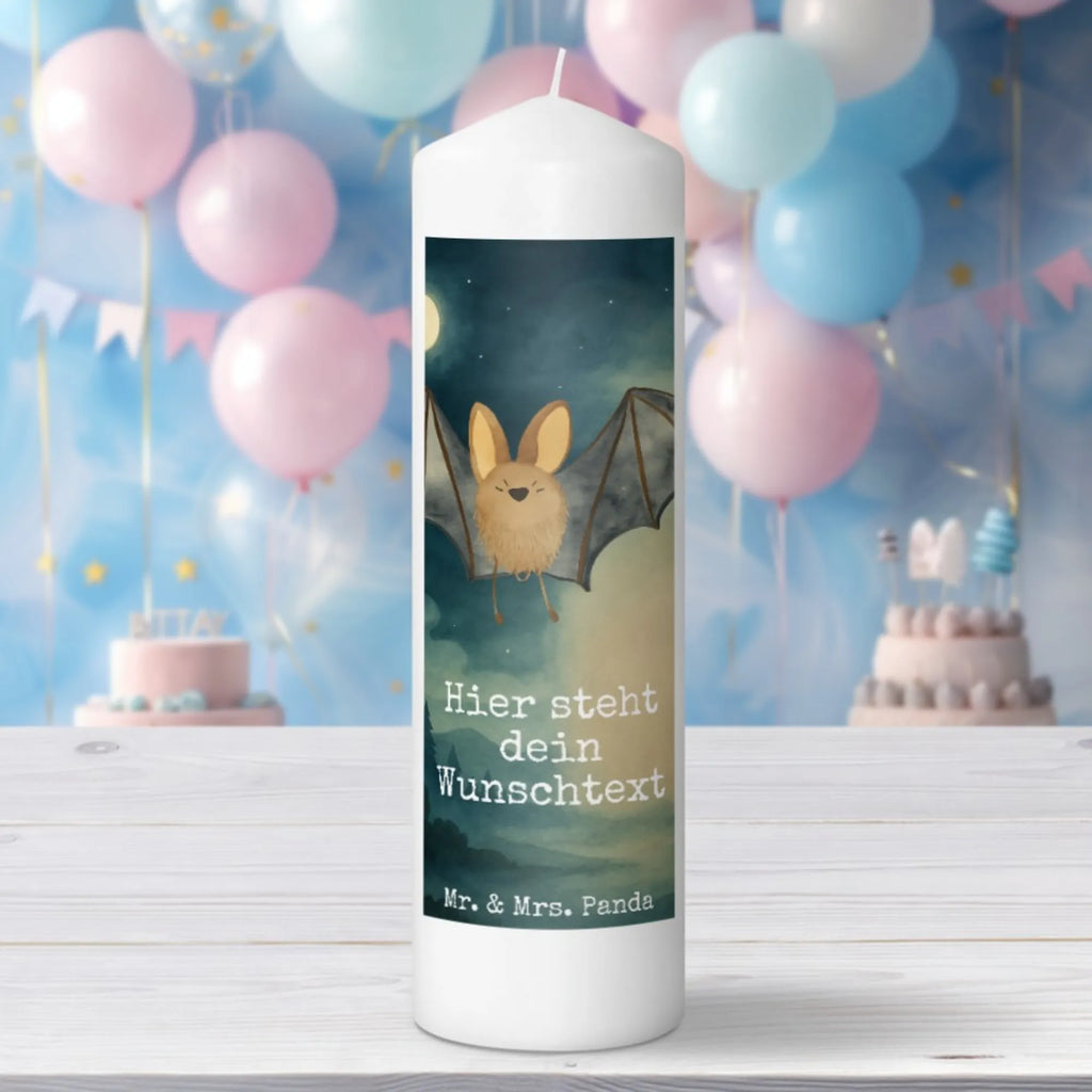 Personalisierte Kerze Fledermaus Flügel Design Laternenkerze Mit Namensdruck, Kerze Mit Namen, Taufekerze Mit Namensgravur, Votivkerze Mit Wunschname, Gastgeschenk Kerze Mit Namen, Kerze Für Geburtstag Mit Wunschname, Grabkerze Mit Namensgravur, LED-Kerze Mit Wunschname, Weihnachtskerze Mit Namensgravur, Kerzen-Set Mit Namensgravur, Kerze Mit Prägung Und Wunschname, Bienenwachskerze Mit Wunschname, Stumpenkerze Mit Namensgravur, Handgegossene Kerze Mit Namen, Duftkerze Mit Namen, Adventskerze Mit Wunschname, Gartenkerze Mit Namen, Streukerze Mit Namensdruck, Stearinkerze Mit Gravur, Stabkerze Mit Gravur, Kommunionkerze Mit Namen, Holz-Kerze Mit Namen, Teelicht Mit Namensdruck, Fair-Trade-Kerze Mit Namensgravur, Outdoor-Kerze Mit Namensgravur, Metall-Kerze Mit Namensgravur, Sojawachskerze Mit Namensdruck, Tischkerze Mit Namensdruck, Schwimmkerze Mit Namen, Firmungskerze Mit Wunschname, Personalisierte Kerze, Kerze Mit Spruch Und Namen, Kerze Für Hochzeit Mit Namensgravur, Tafelkerze Mit Wunschname, Handgemachte Kerze Mit Wunschname, Glas-Kerze Mit Wunschname, Osterkerze Mit Namen, Bio-Kerze Mit Wunschname, Andachtskerze Mit Namensgravur, Gedenkkerze Mit Namen, Blockkerze Mit Namensdruck, Trauerkerze Mit Namen, Tiermotive, Gute Laune, lustige Sprüche, Tiere