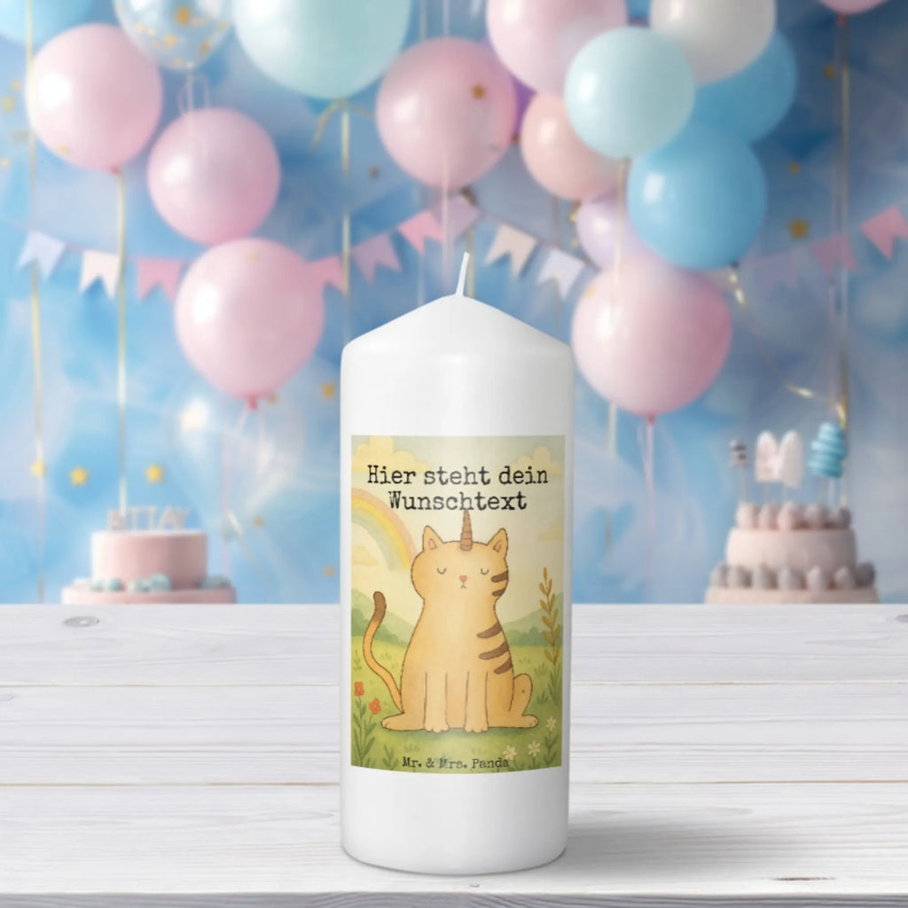Personalisierte Kerze Einhorn Katze Design Stabkerze Mit Gravur, Schwimmkerze Mit Namen, Outdoor-Kerze Mit Namensgravur, Kerze Mit Namen, Tischkerze Mit Namensdruck, Duftkerze Mit Namen, Kerze Für Geburtstag Mit Wunschname, Sojawachskerze Mit Namensdruck, Blockkerze Mit Namensdruck, Holz-Kerze Mit Namen, Handgegossene Kerze Mit Namen, Streukerze Mit Namensdruck, Kommunionkerze Mit Namen, LED-Kerze Mit Wunschname, Handgemachte Kerze Mit Wunschname, Metall-Kerze Mit Namensgravur, Weihnachtskerze Mit Namensgravur, Fair-Trade-Kerze Mit Namensgravur, Firmungskerze Mit Wunschname, Gastgeschenk Kerze Mit Namen, Trauerkerze Mit Namen, Kerze Mit Prägung Und Wunschname, Personalisierte Kerze, Votivkerze Mit Wunschname, Glas-Kerze Mit Wunschname, Teelicht Mit Namensdruck, Kerze Für Hochzeit Mit Namensgravur, Bienenwachskerze Mit Wunschname, Taufekerze Mit Namensgravur, Bio-Kerze Mit Wunschname, Stearinkerze Mit Gravur, Gartenkerze Mit Namen, Gedenkkerze Mit Namen, Tafelkerze Mit Wunschname, Adventskerze Mit Wunschname, Osterkerze Mit Namen, Laternenkerze Mit Namensdruck, Grabkerze Mit Namensgravur, Kerze Mit Spruch Und Namen, Stumpenkerze Mit Namensgravur, Andachtskerze Mit Namensgravur, Kerzen-Set Mit Namensgravur, Einhorn, Einhörner, Einhorn Deko, Unicorn, Regenbogen, Katze, Katzenhorn, Erwachsenwerden, Einhornkatze, Glitzer, Mieze, Einhornpower, Katzer, Kittyhorn