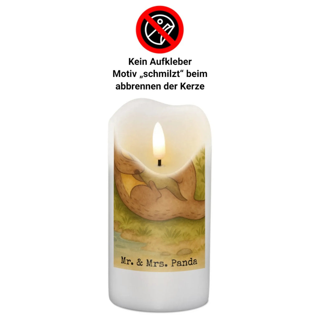 Personalisierte Kerze Otter Kind Design Glas-Kerze Mit Wunschname, Duftkerze Mit Namen, Stearinkerze Mit Gravur, Kerzen-Set Mit Namensgravur, Sojawachskerze Mit Namensdruck, Holz-Kerze Mit Namen, Andachtskerze Mit Namensgravur, Bio-Kerze Mit Wunschname, Kerze Mit Namen, LED-Kerze Mit Wunschname, Kerze Für Geburtstag Mit Wunschname, Handgegossene Kerze Mit Namen, Handgemachte Kerze Mit Wunschname, Kerze Mit Spruch Und Namen, Grabkerze Mit Namensgravur, Gartenkerze Mit Namen, Laternenkerze Mit Namensdruck, Streukerze Mit Namensdruck, Stabkerze Mit Gravur, Bienenwachskerze Mit Wunschname, Trauerkerze Mit Namen, Blockkerze Mit Namensdruck, Tischkerze Mit Namensdruck, Gastgeschenk Kerze Mit Namen, Votivkerze Mit Wunschname, Tafelkerze Mit Wunschname, Kerze Für Hochzeit Mit Namensgravur, Teelicht Mit Namensdruck, Weihnachtskerze Mit Namensgravur, Schwimmkerze Mit Namen, Kommunionkerze Mit Namen, Metall-Kerze Mit Namensgravur, Adventskerze Mit Wunschname, Taufekerze Mit Namensgravur, Outdoor-Kerze Mit Namensgravur, Kerze Mit Prägung Und Wunschname, Personalisierte Kerze, Firmungskerze Mit Wunschname, Stumpenkerze Mit Namensgravur, Osterkerze Mit Namen, Fair-Trade-Kerze Mit Namensgravur, Gedenkkerze Mit Namen, Otter, Fischotter, Seeotter, Otter Seeotter See Otter