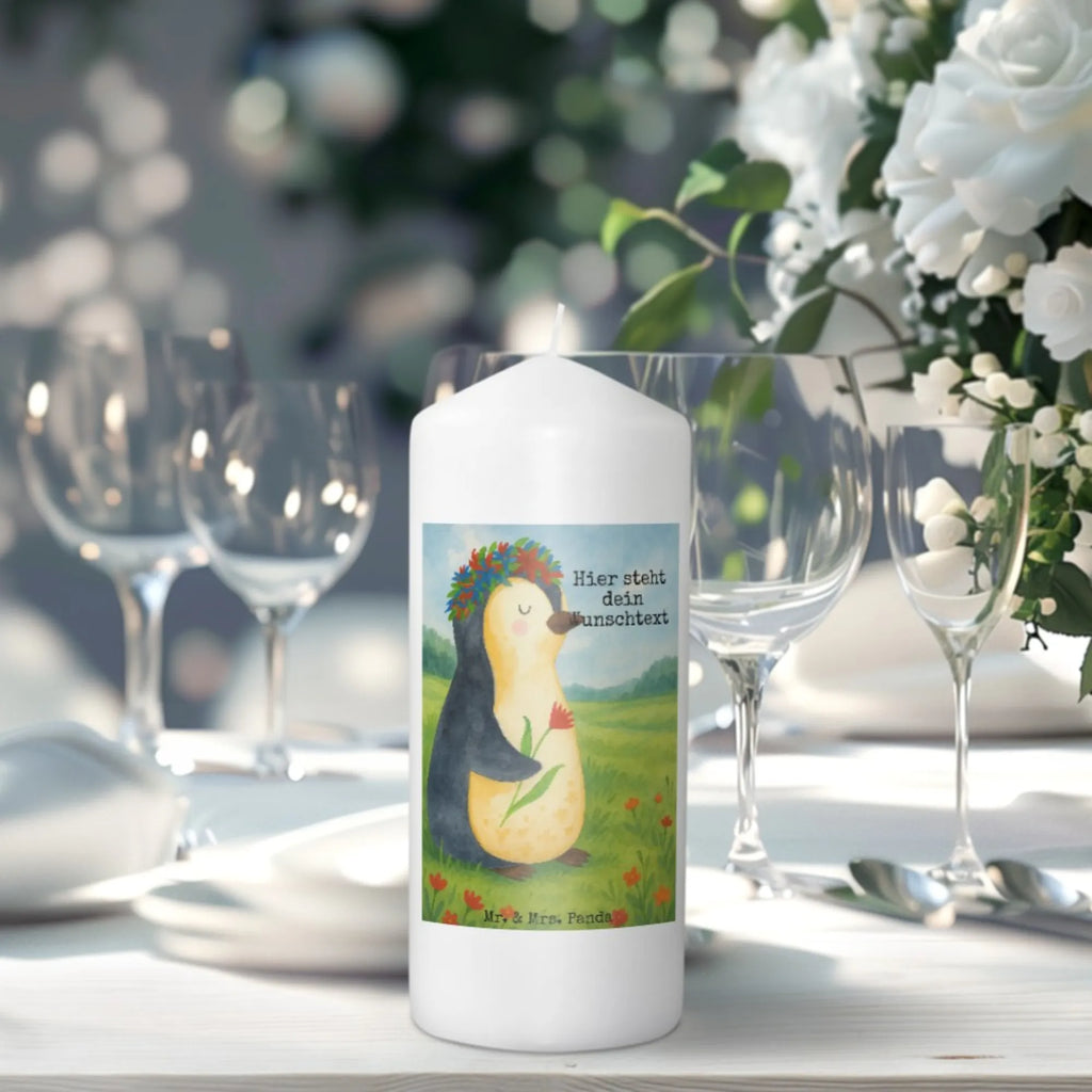 Personalisierte Kerze Pinguin Blumen Design Grabkerze Mit Namensgravur, Kerze Mit Spruch Und Namen, Kerze Mit Namen, Stabkerze Mit Gravur, Handgemachte Kerze Mit Wunschname, Fair-Trade-Kerze Mit Namensgravur, Stearinkerze Mit Gravur, LED-Kerze Mit Wunschname, Stumpenkerze Mit Namensgravur, Votivkerze Mit Wunschname, Outdoor-Kerze Mit Namensgravur, Teelicht Mit Namensdruck, Laternenkerze Mit Namensdruck, Glas-Kerze Mit Wunschname, Trauerkerze Mit Namen, Firmungskerze Mit Wunschname, Bienenwachskerze Mit Wunschname, Tischkerze Mit Namensdruck, Sojawachskerze Mit Namensdruck, Osterkerze Mit Namen, Gartenkerze Mit Namen, Schwimmkerze Mit Namen, Blockkerze Mit Namensdruck, Streukerze Mit Namensdruck, Personalisierte Kerze, Handgegossene Kerze Mit Namen, Kerze Mit Prägung Und Wunschname, Bio-Kerze Mit Wunschname, Duftkerze Mit Namen, Kerzen-Set Mit Namensgravur, Holz-Kerze Mit Namen, Metall-Kerze Mit Namensgravur, Andachtskerze Mit Namensgravur, Weihnachtskerze Mit Namensgravur, Gastgeschenk Kerze Mit Namen, Kerze Für Hochzeit Mit Namensgravur, Kerze Für Geburtstag Mit Wunschname, Taufekerze Mit Namensgravur, Kommunionkerze Mit Namen, Gedenkkerze Mit Namen, Tafelkerze Mit Wunschname, Adventskerze Mit Wunschname, Pinguin, Geschenkidee, Lebenslust, Universum, Leben, Wünsche, Ziele, Lebensziele, Motivation, Pinguine, Blumenkranz, Liebeskummer