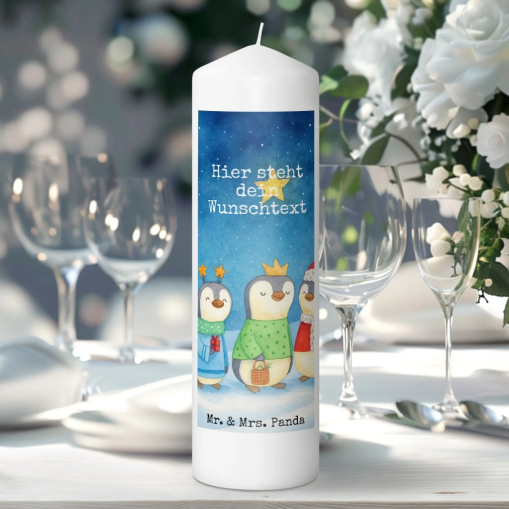 Personalisierte Kerze Winterzeit Heilige drei Könige Design Fair-Trade-Kerze Mit Namensgravur, Handgemachte Kerze Mit Wunschname, Andachtskerze Mit Namensgravur, Stabkerze Mit Gravur, Glas-Kerze Mit Wunschname, Votivkerze Mit Wunschname, Kerzen-Set Mit Namensgravur, Stumpenkerze Mit Namensgravur, Teelicht Mit Namensdruck, Gastgeschenk Kerze Mit Namen, Bienenwachskerze Mit Wunschname, Laternenkerze Mit Namensdruck, Stearinkerze Mit Gravur, Kerze Mit Prägung Und Wunschname, Kerze Mit Namen, Tischkerze Mit Namensdruck, Adventskerze Mit Wunschname, Personalisierte Kerze, Osterkerze Mit Namen, Taufekerze Mit Namensgravur, Kerze Mit Spruch Und Namen, Grabkerze Mit Namensgravur, Schwimmkerze Mit Namen, Firmungskerze Mit Wunschname, Streukerze Mit Namensdruck, Weihnachtskerze Mit Namensgravur, Bio-Kerze Mit Wunschname, Blockkerze Mit Namensdruck, Gartenkerze Mit Namen, Duftkerze Mit Namen, Handgegossene Kerze Mit Namen, Gedenkkerze Mit Namen, Holz-Kerze Mit Namen, Kerze Für Geburtstag Mit Wunschname, Tafelkerze Mit Wunschname, Kommunionkerze Mit Namen, LED-Kerze Mit Wunschname, Outdoor-Kerze Mit Namensgravur, Metall-Kerze Mit Namensgravur, Sojawachskerze Mit Namensdruck, Trauerkerze Mit Namen, Kerze Für Hochzeit Mit Namensgravur, Winter, Weihnachten, Weihnachtsdeko, Nikolaus, Advent, Heiligabend, Wintermotiv, Heilige drei Könige, Weihnachtszeit, Weihnachtsmann, Weihnachtstage