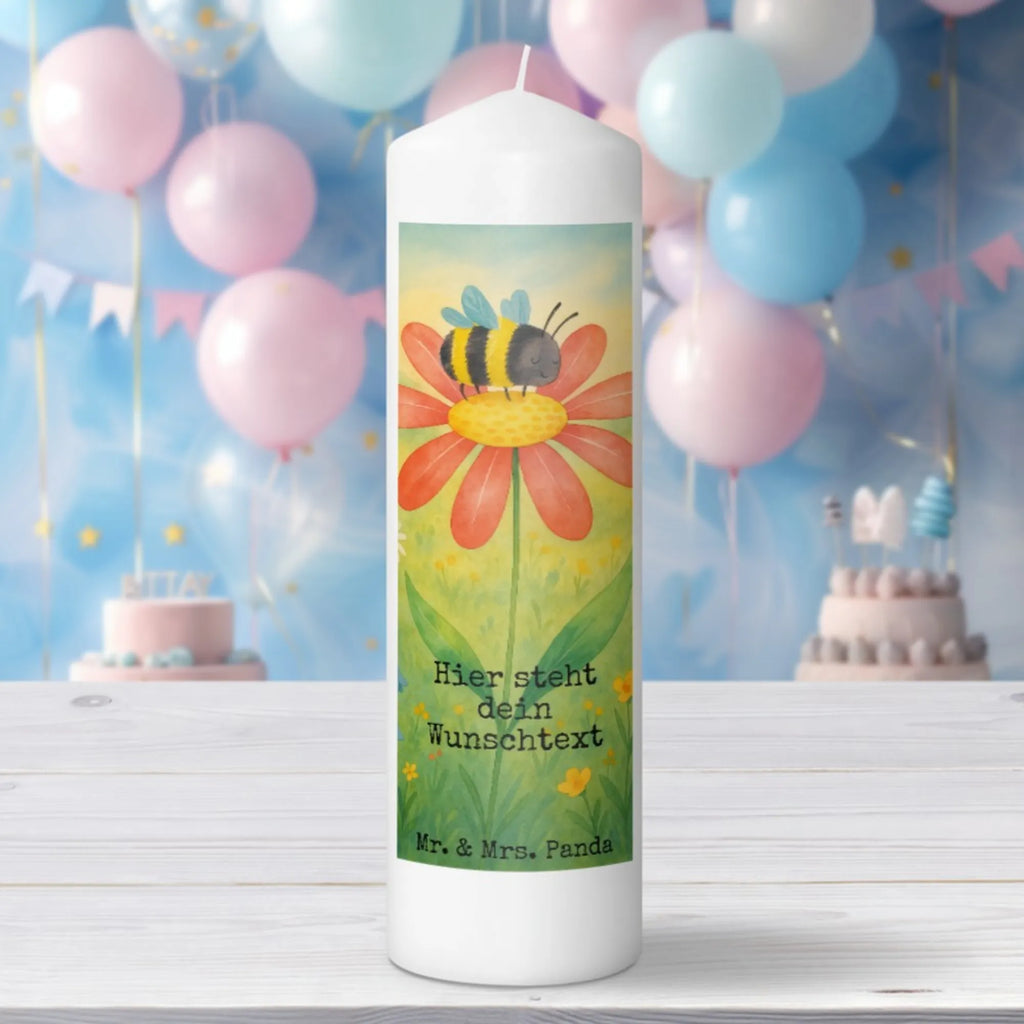 Personalisierte Kerze Hummel Blume Design Kerze Mit Namen, Kerze Für Hochzeit Mit Namensgravur, Fair-Trade-Kerze Mit Namensgravur, Blockkerze Mit Namensdruck, Outdoor-Kerze Mit Namensgravur, Gartenkerze Mit Namen, Duftkerze Mit Namen, Personalisierte Kerze, Tischkerze Mit Namensdruck, Glas-Kerze Mit Wunschname, Kommunionkerze Mit Namen, Trauerkerze Mit Namen, Kerze Mit Spruch Und Namen, Handgegossene Kerze Mit Namen, Streukerze Mit Namensdruck, Schwimmkerze Mit Namen, Adventskerze Mit Wunschname, Tafelkerze Mit Wunschname, Votivkerze Mit Wunschname, Grabkerze Mit Namensgravur, Kerze Mit Prägung Und Wunschname, Handgemachte Kerze Mit Wunschname, Taufekerze Mit Namensgravur, Stearinkerze Mit Gravur, Firmungskerze Mit Wunschname, Weihnachtskerze Mit Namensgravur, Sojawachskerze Mit Namensdruck, Holz-Kerze Mit Namen, Gastgeschenk Kerze Mit Namen, Bio-Kerze Mit Wunschname, Andachtskerze Mit Namensgravur, Kerze Für Geburtstag Mit Wunschname, LED-Kerze Mit Wunschname, Bienenwachskerze Mit Wunschname, Stumpenkerze Mit Namensgravur, Gedenkkerze Mit Namen, Osterkerze Mit Namen, Teelicht Mit Namensdruck, Stabkerze Mit Gravur, Kerzen-Set Mit Namensgravur, Metall-Kerze Mit Namensgravur, Laternenkerze Mit Namensdruck, Tiermotive, Gute Laune, lustige Sprüche, Tiere, Natur, Hummeln, Feld, Hummel, Blume, Wespe, Biene, Flauschig