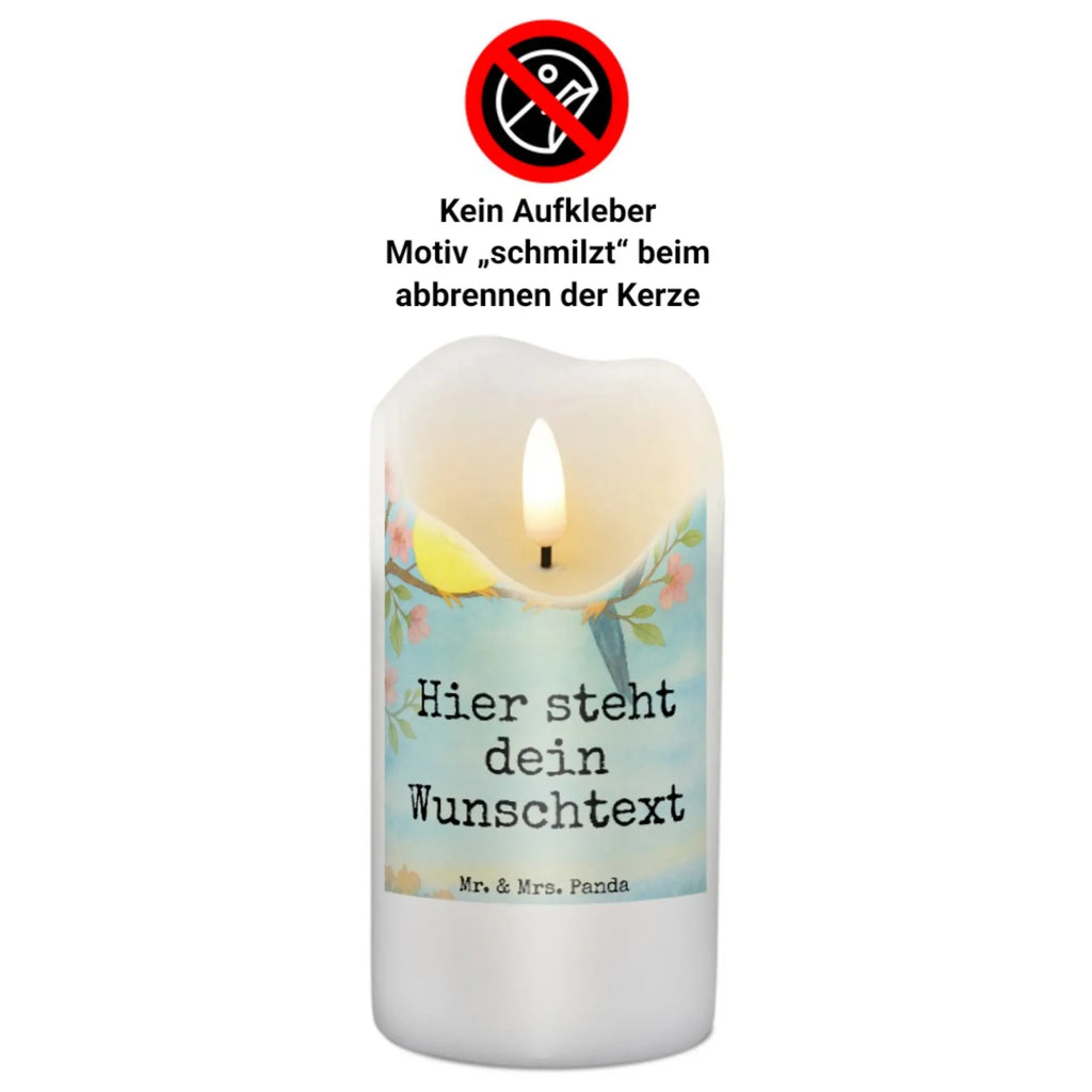 Personalisierte Kerze Wellensittich Liebe Design Firmungskerze Mit Wunschname, Laternenkerze Mit Namensdruck, Gartenkerze Mit Namen, Adventskerze Mit Wunschname, Kerze Für Geburtstag Mit Wunschname, Gedenkkerze Mit Namen, Kerzen-Set Mit Namensgravur, Weihnachtskerze Mit Namensgravur, Votivkerze Mit Wunschname, LED-Kerze Mit Wunschname, Gastgeschenk Kerze Mit Namen, Tafelkerze Mit Wunschname, Stumpenkerze Mit Namensgravur, Metall-Kerze Mit Namensgravur, Teelicht Mit Namensdruck, Stabkerze Mit Gravur, Streukerze Mit Namensdruck, Stearinkerze Mit Gravur, Sojawachskerze Mit Namensdruck, Glas-Kerze Mit Wunschname, Blockkerze Mit Namensdruck, Schwimmkerze Mit Namen, Handgegossene Kerze Mit Namen, Fair-Trade-Kerze Mit Namensgravur, Handgemachte Kerze Mit Wunschname, Osterkerze Mit Namen, Bienenwachskerze Mit Wunschname, Kerze Mit Namen, Outdoor-Kerze Mit Namensgravur, Trauerkerze Mit Namen, Kerze Mit Prägung Und Wunschname, Kerze Mit Spruch Und Namen, Kommunionkerze Mit Namen, Duftkerze Mit Namen, Personalisierte Kerze, Taufekerze Mit Namensgravur, Grabkerze Mit Namensgravur, Bio-Kerze Mit Wunschname, Holz-Kerze Mit Namen, Tischkerze Mit Namensdruck, Kerze Für Hochzeit Mit Namensgravur, Andachtskerze Mit Namensgravur, Liebe, Partner, Freund, Freundin, Ehemann, Ehefrau, Heiraten, Verlobung, Heiratsantrag, Liebesgeschenk, Jahrestag, Hocheitstag, Wellensittich, Vertrauen, Kuscheln, Nähe, Vögel